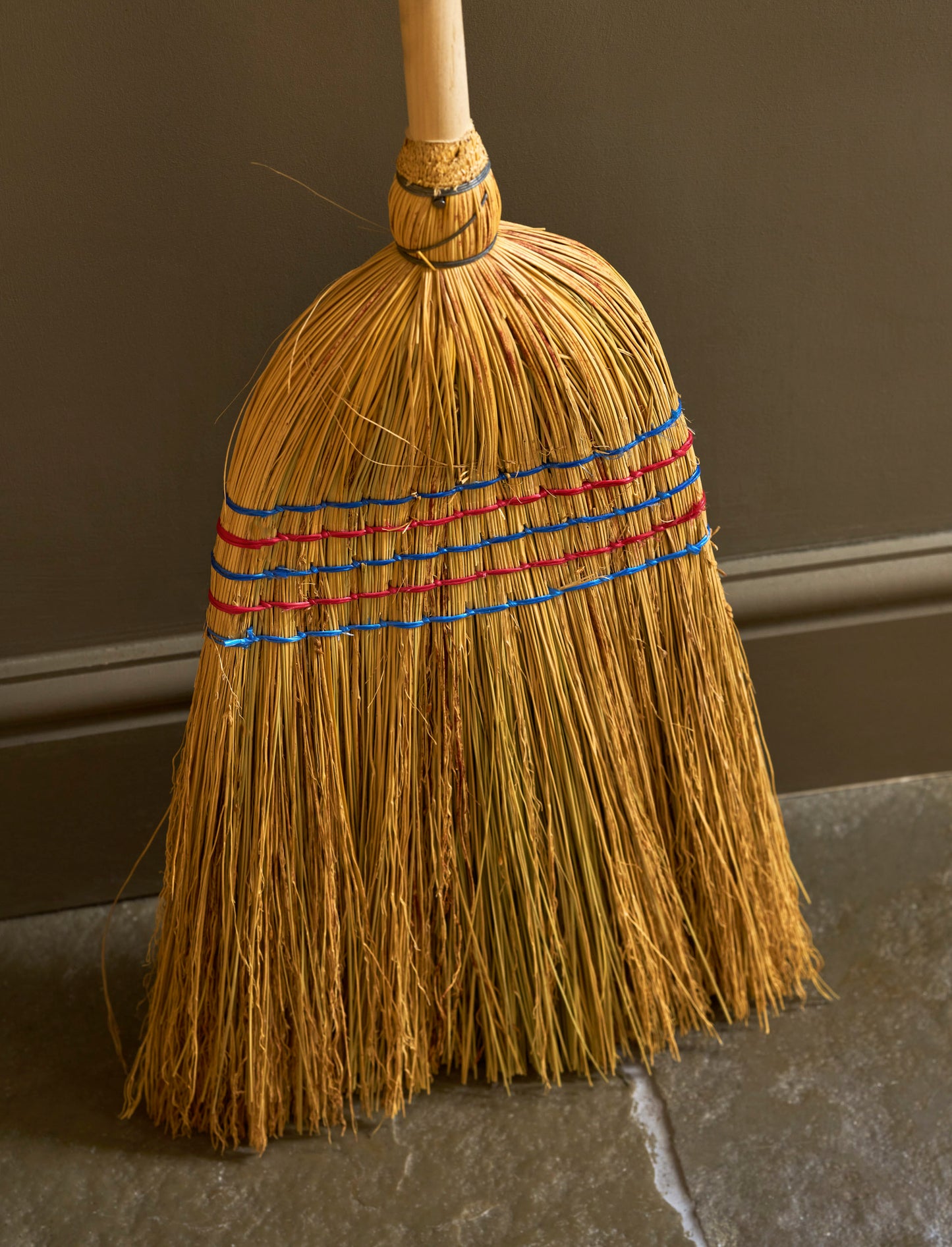 Traditional Straw Broom | Large