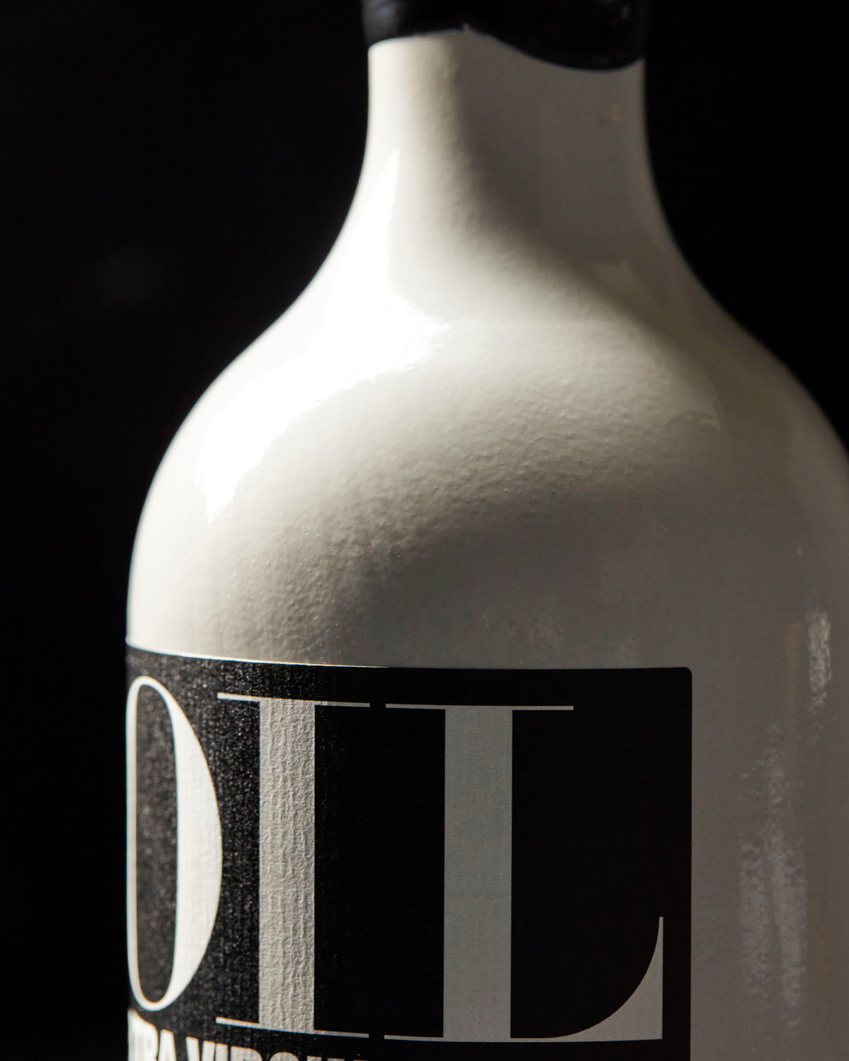 Extra Virgin Olive Oil w/ Reusable Stoneware Bottle
