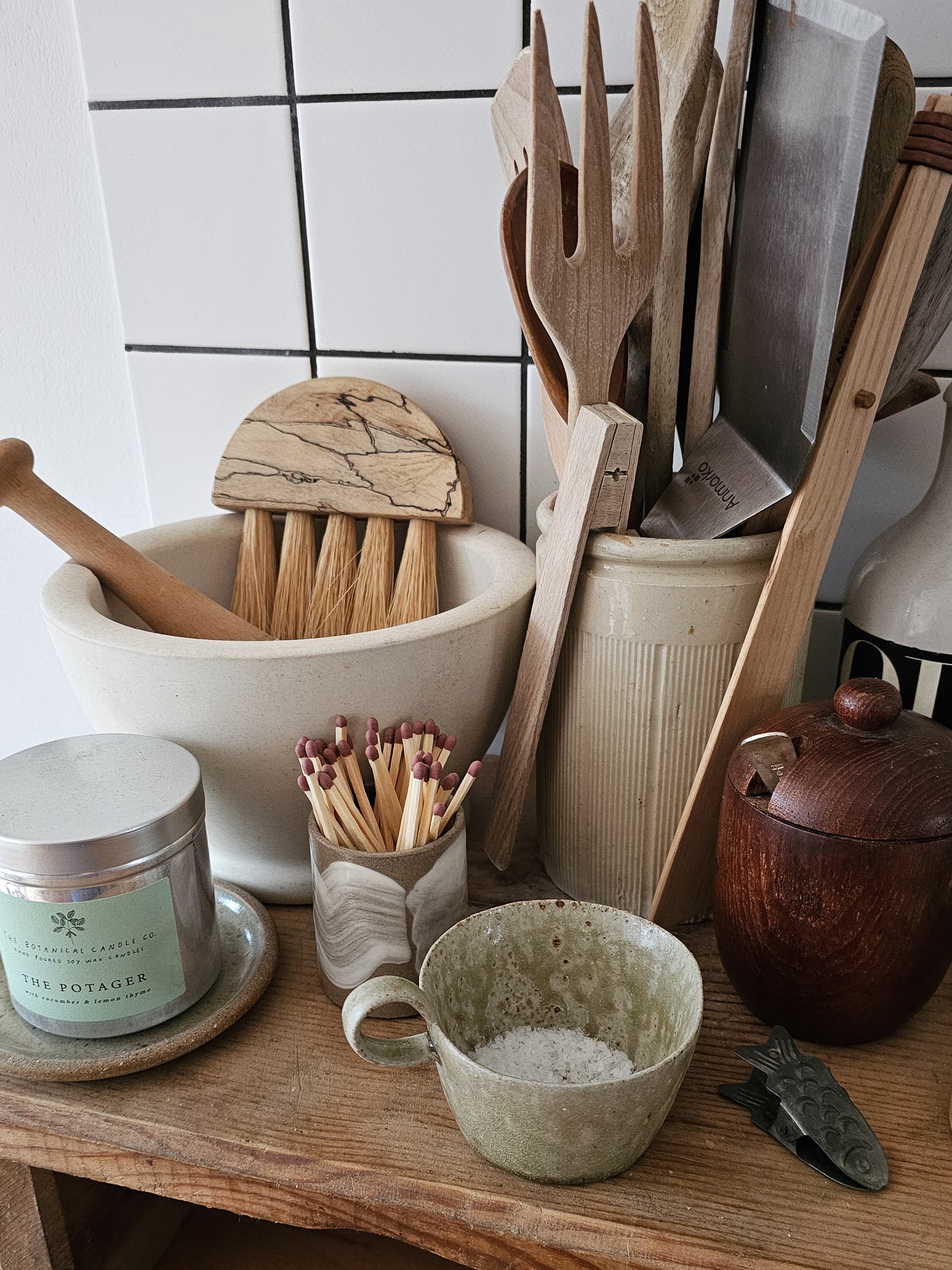 Brushstroke Match Pot