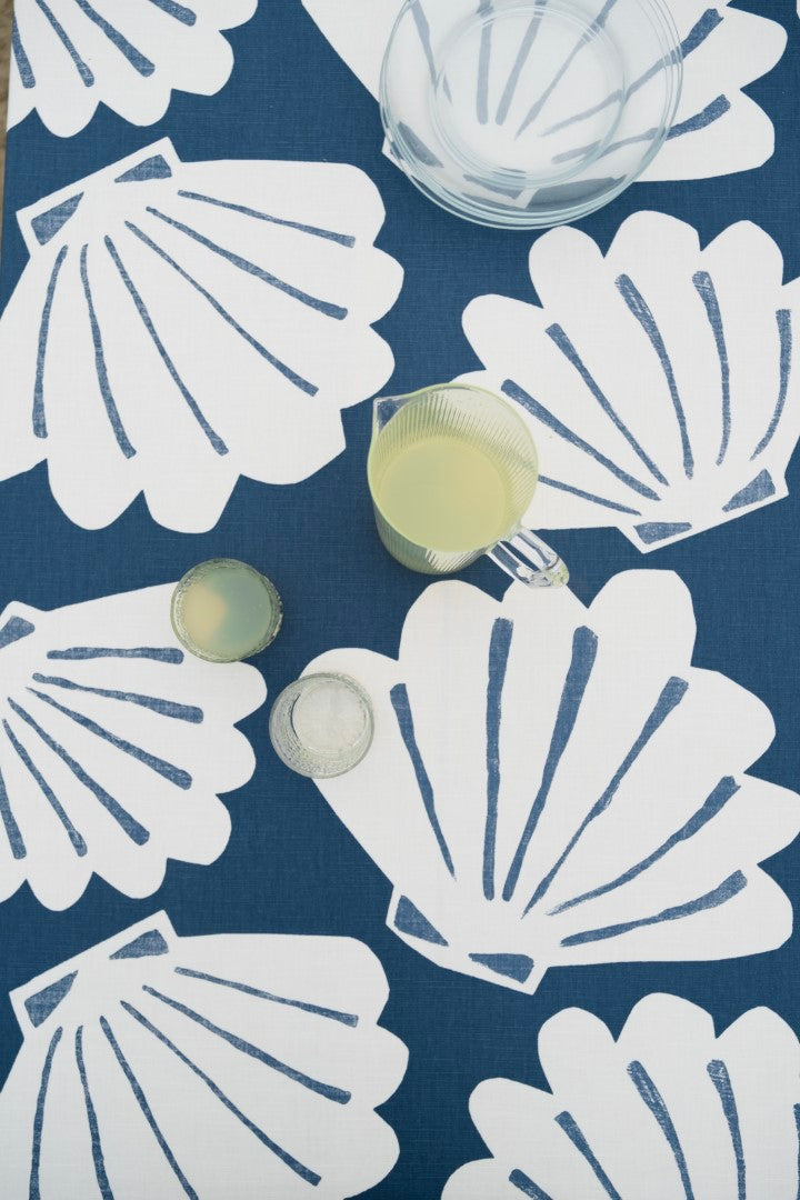 Snäcka Linen Tablecloth