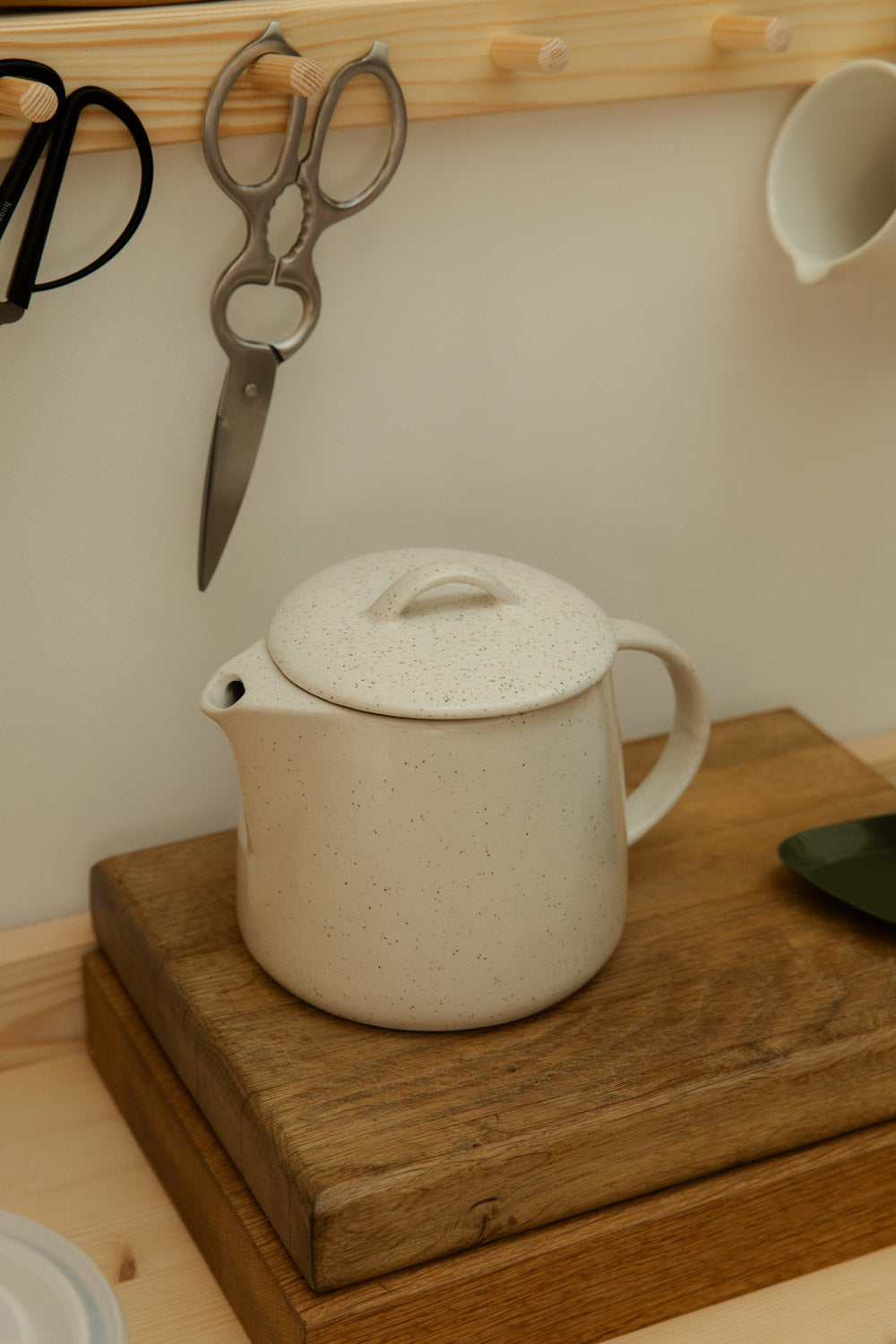 Nordic Teapot | Vanilla