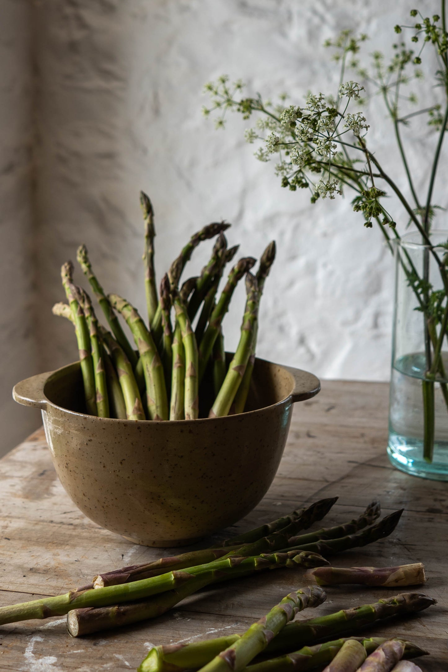 Stoneware Serving Bowl