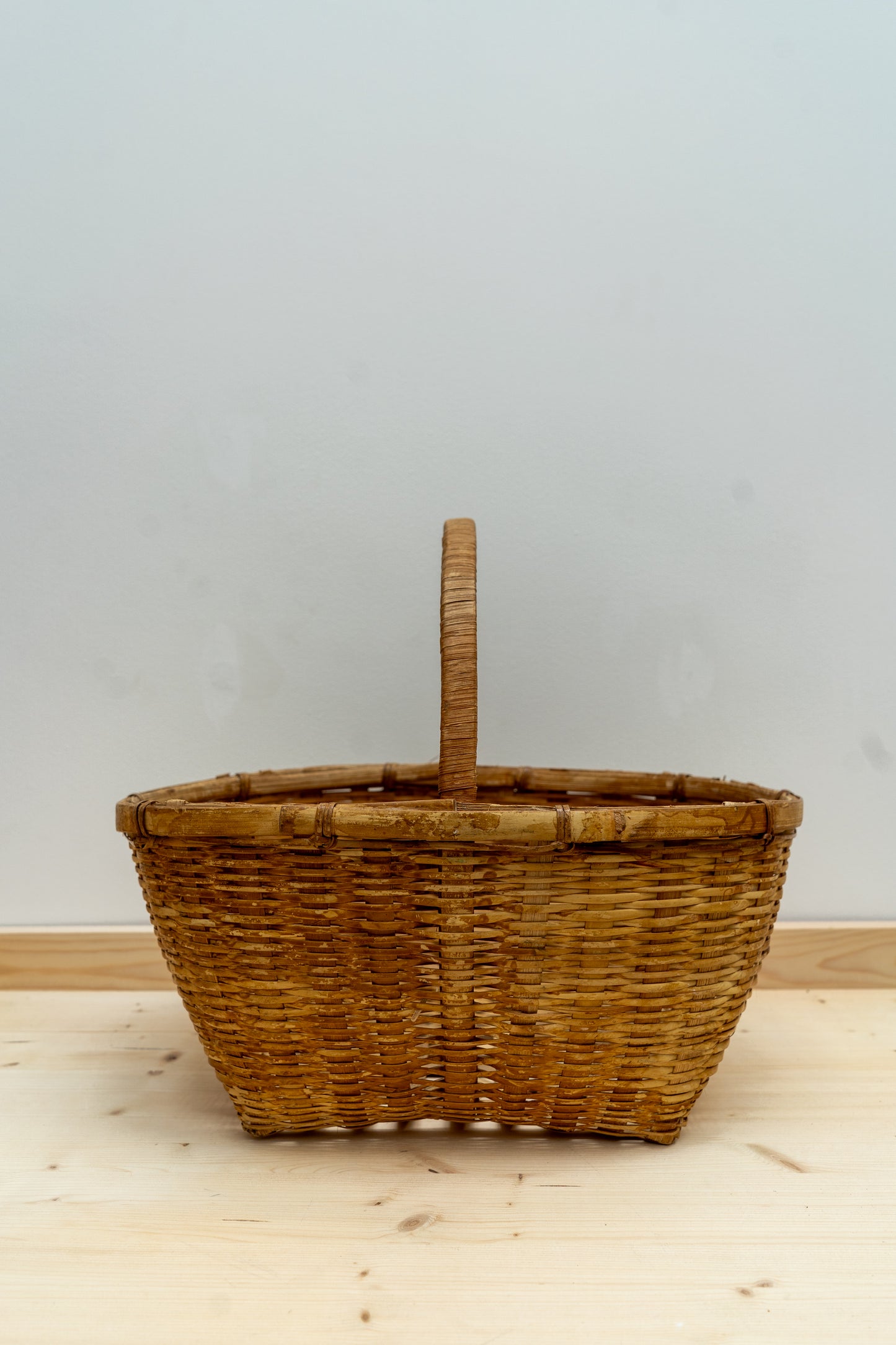 Vintage Basket | Bamboo