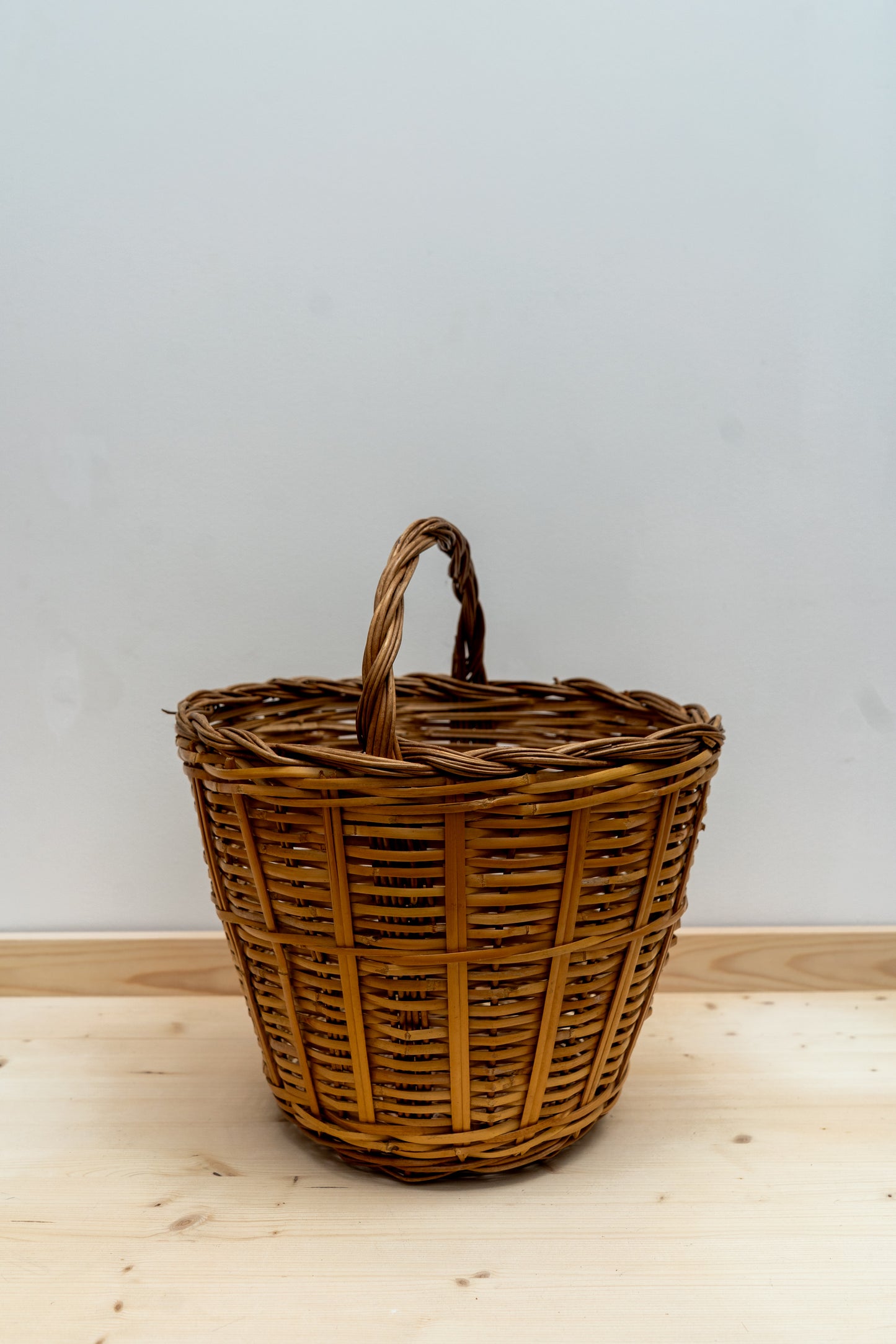 Vintage Basket | Structured