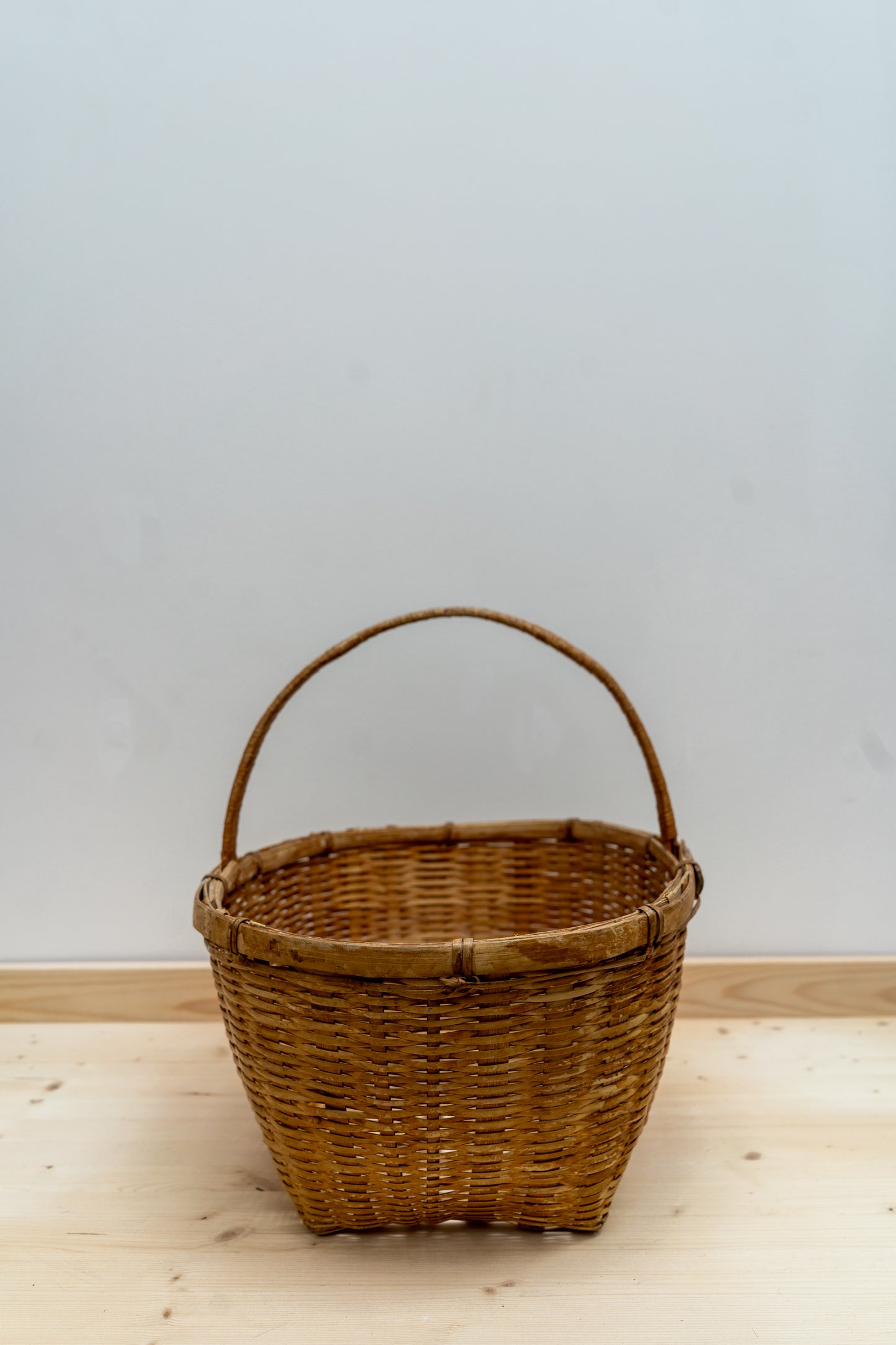 Vintage Basket | Bamboo