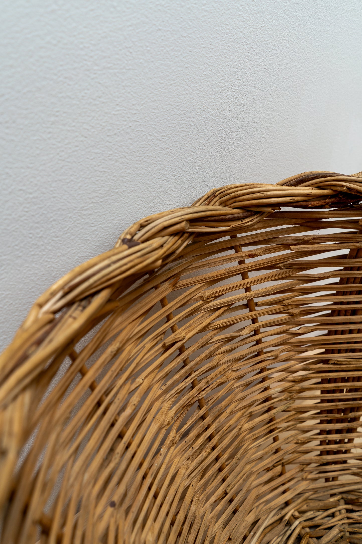 Vintage Basket | Twisted Apple