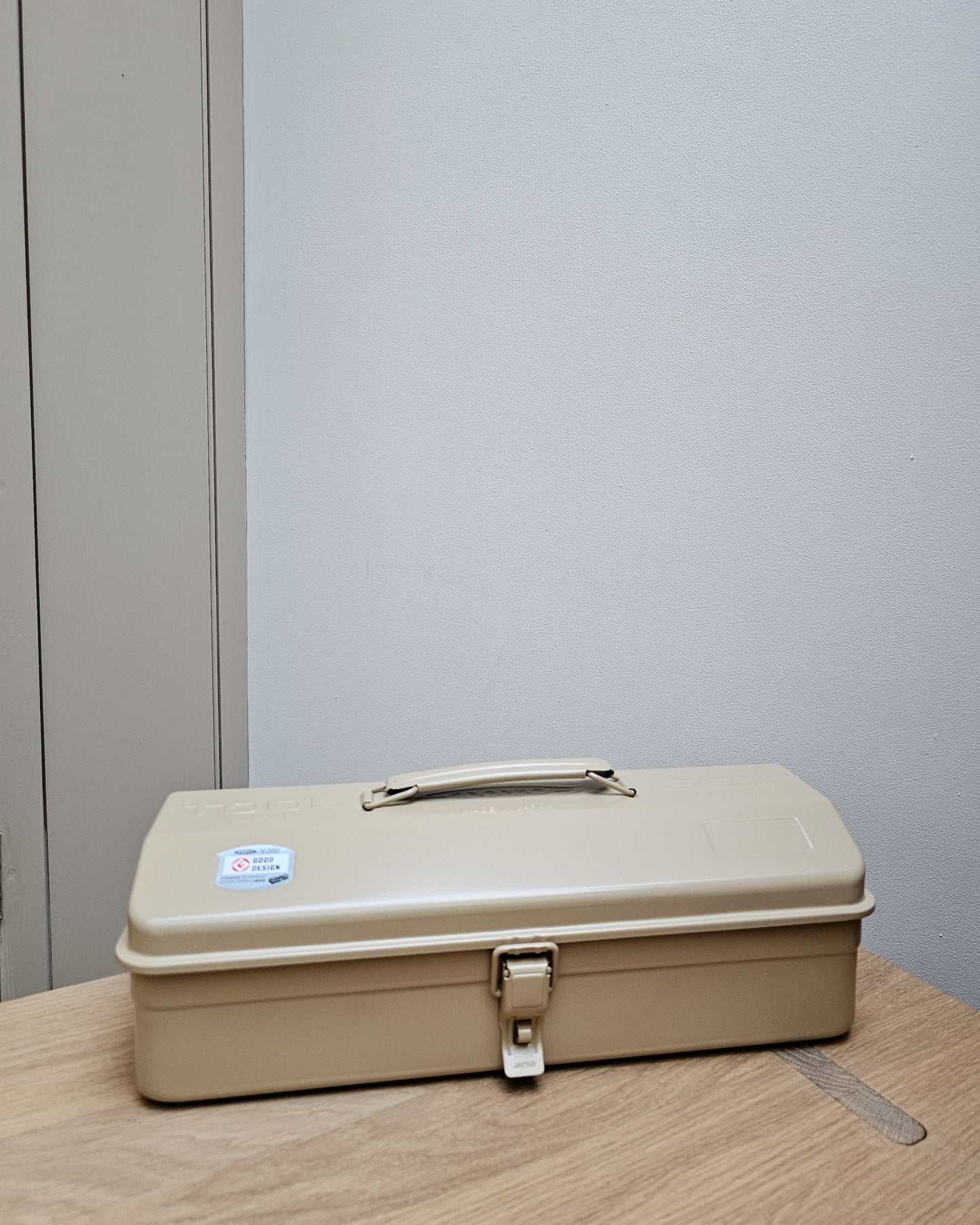 Toyo Y-350 Toolbox | Beige