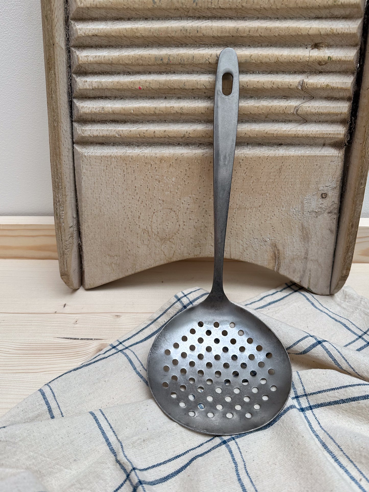 Daily Spoon Skimmer