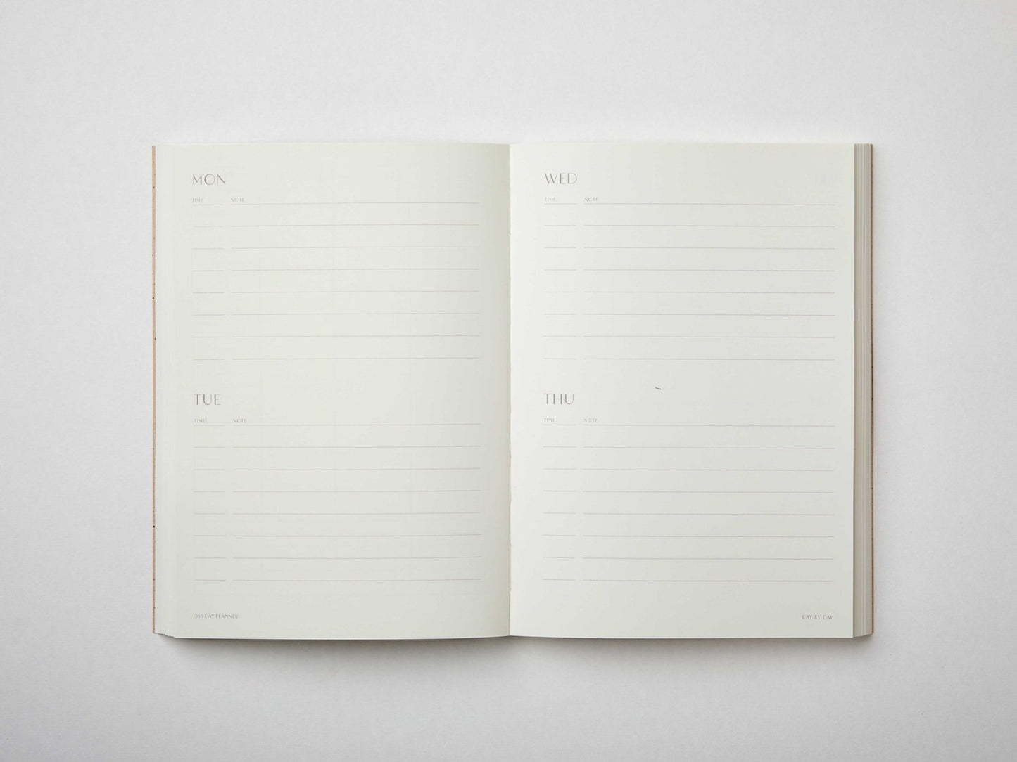 365 Lay Flat Undated Planner | Kraft