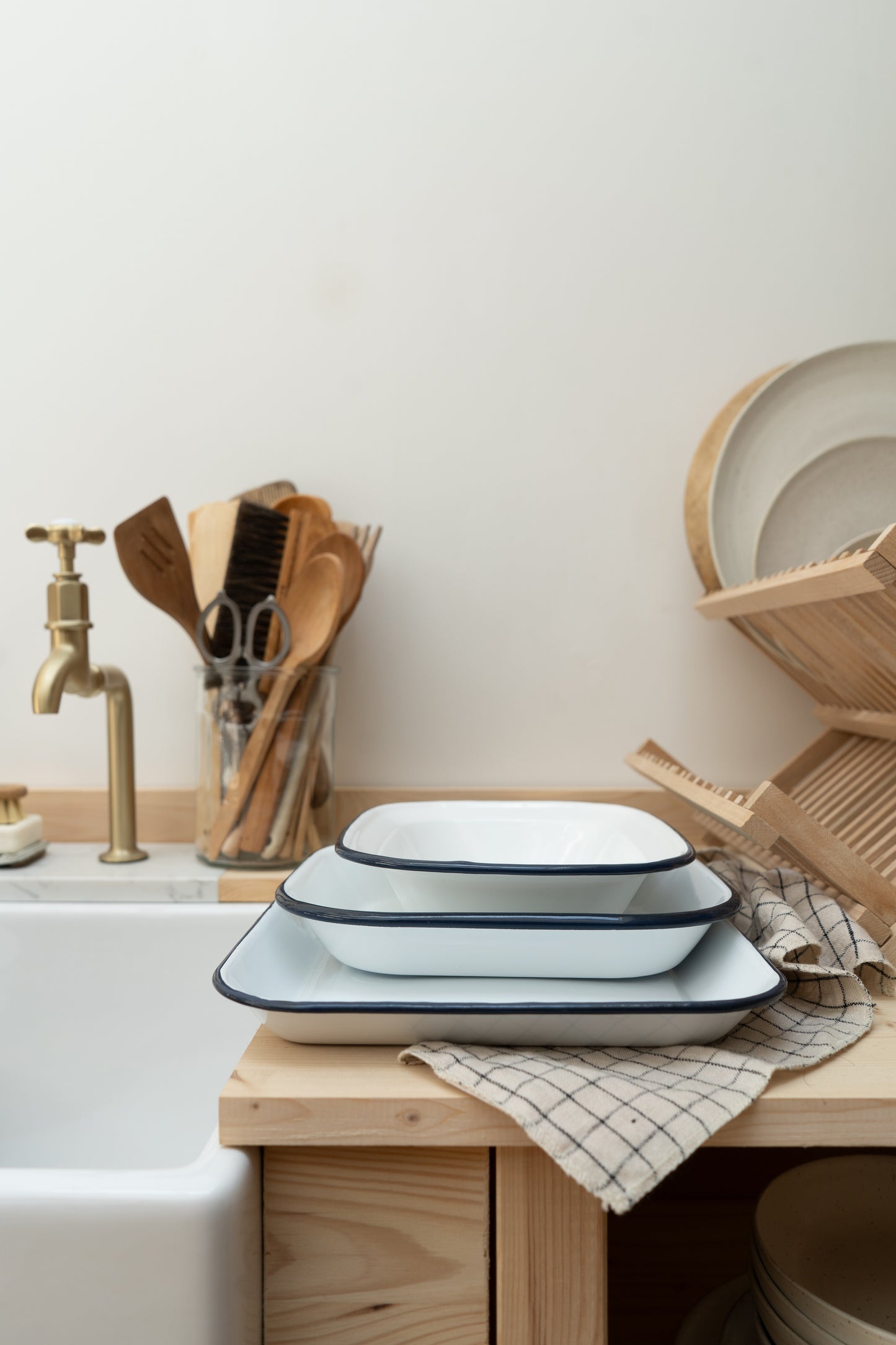 Classic Enamel Baking Tray | Square
