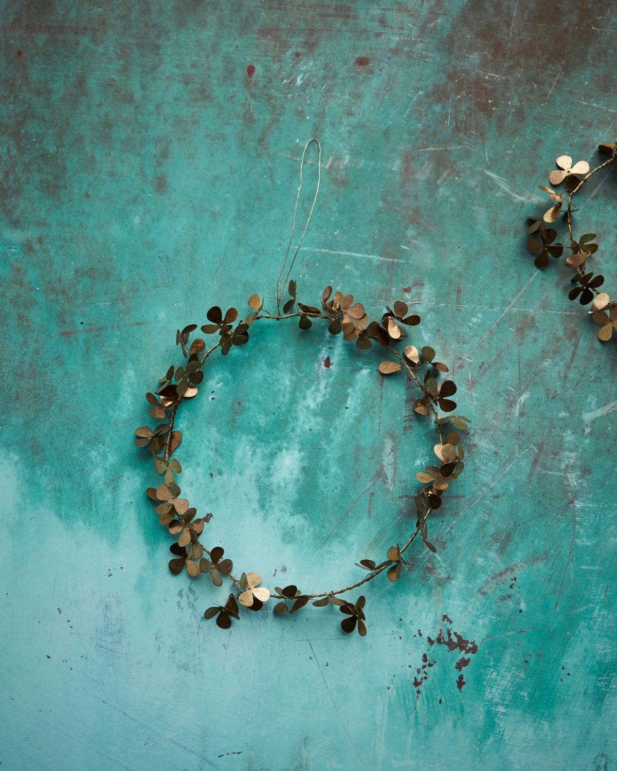 Brass Clover Wreath