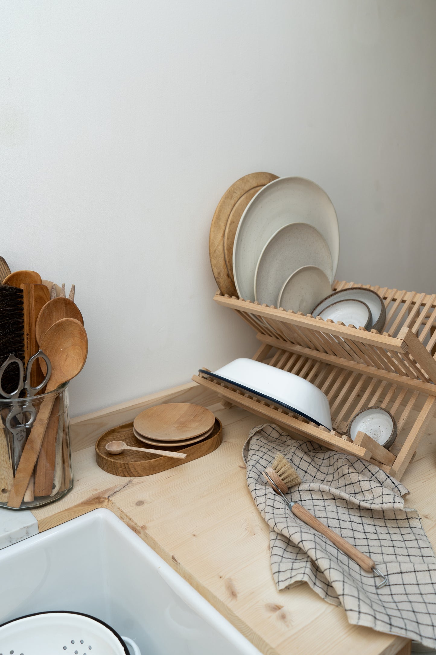 Classic Enamel Pie Dish