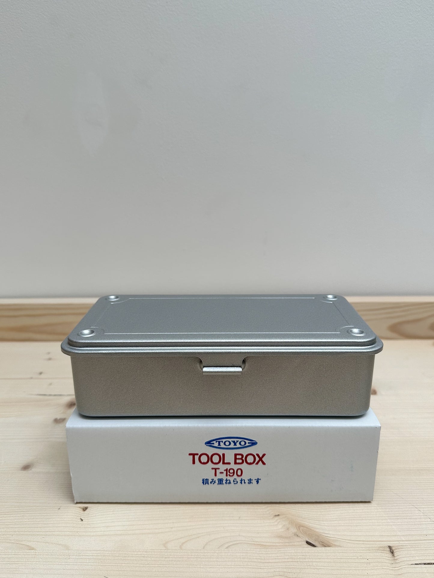 Toyo T-190 Toolbox | various colours