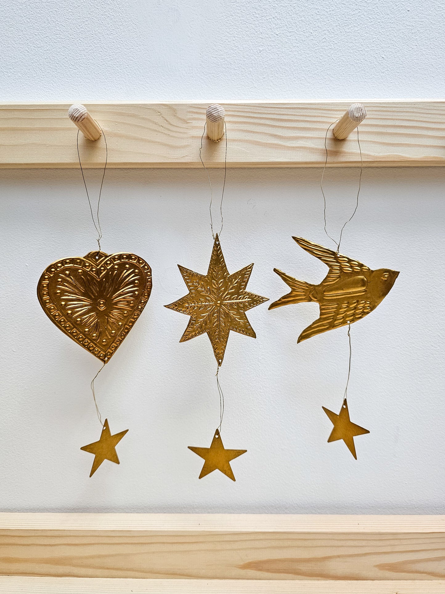 Embossed Folk Trio