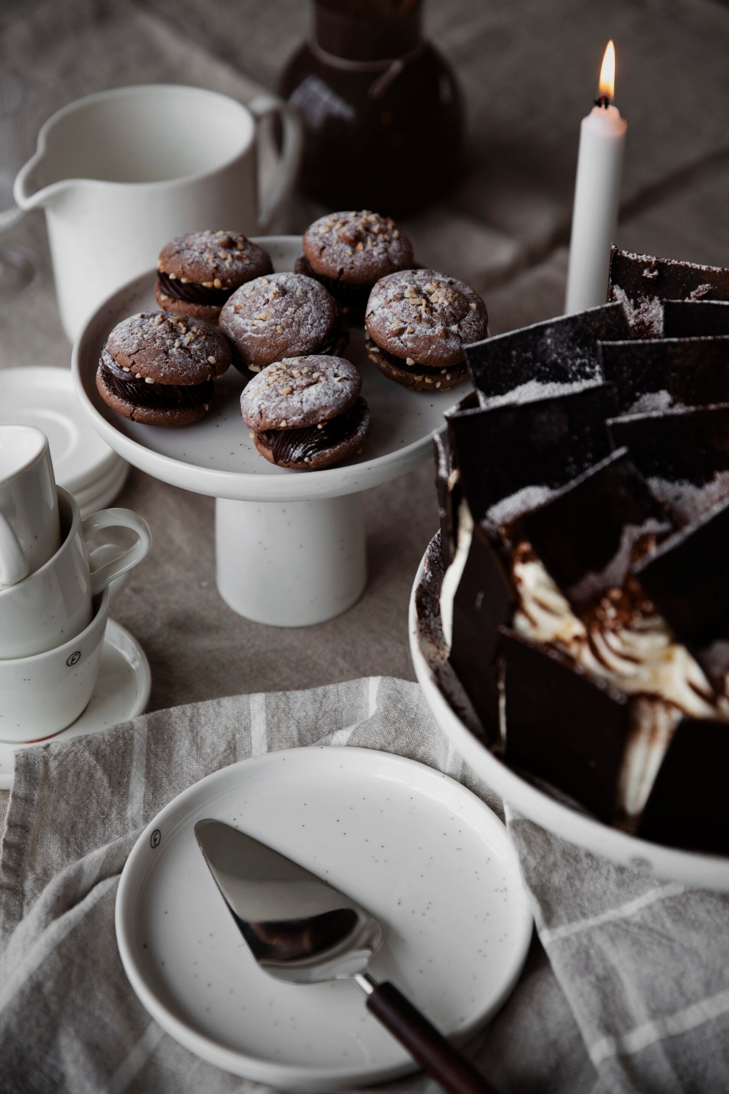 Kakfat | Porcelain Cake Stand
