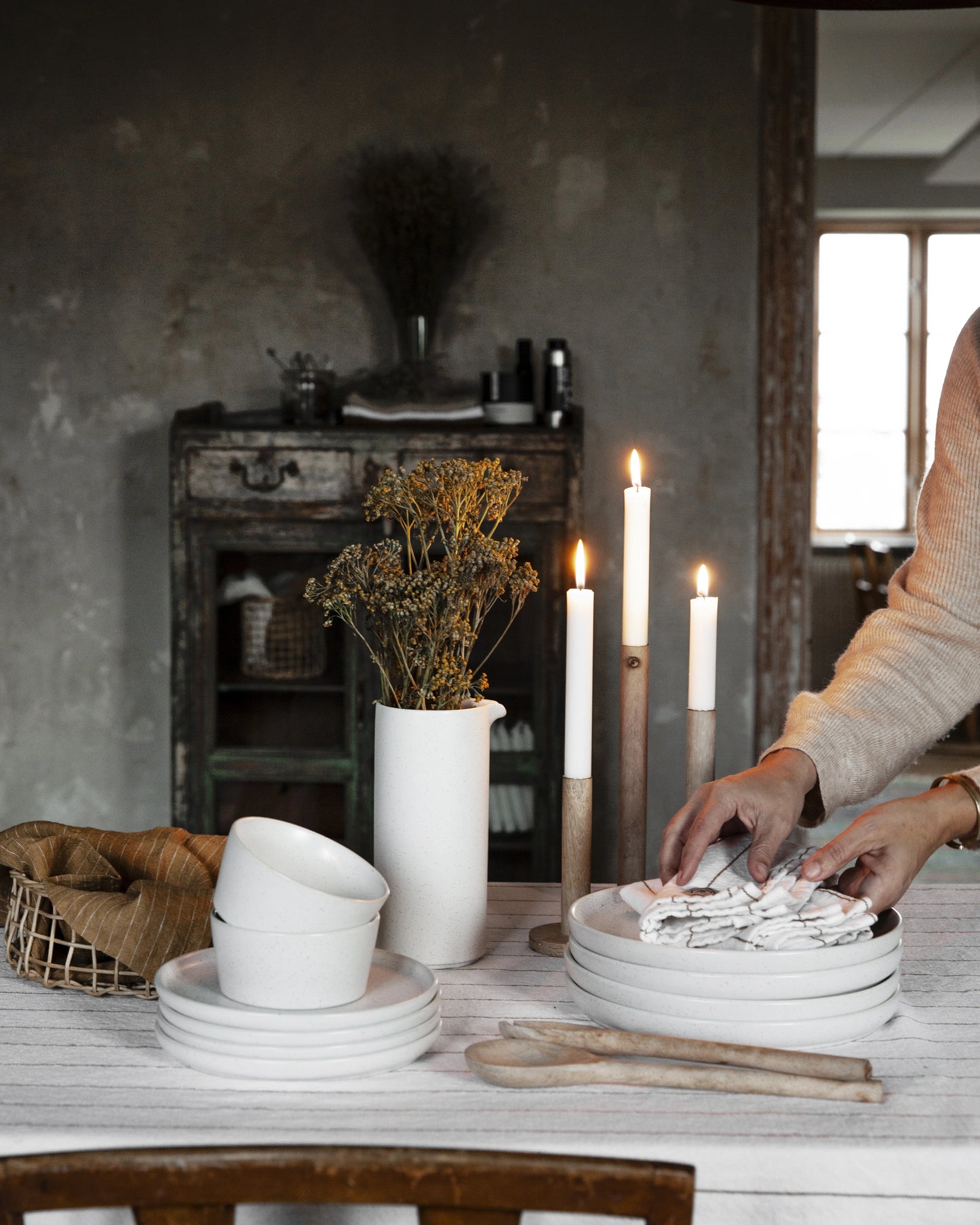 White Veg Wax Dinner Candle