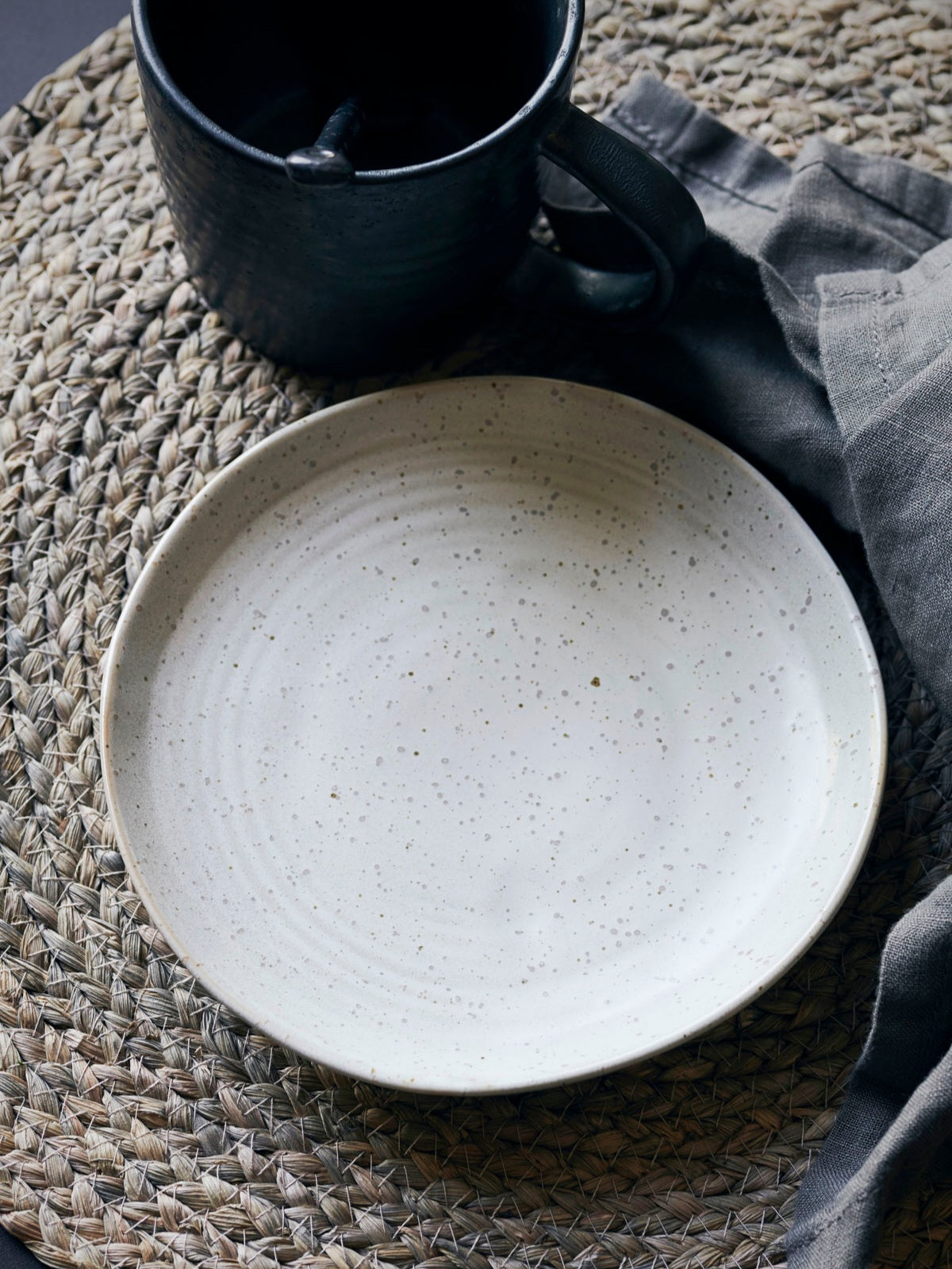 Pion Cake Plate