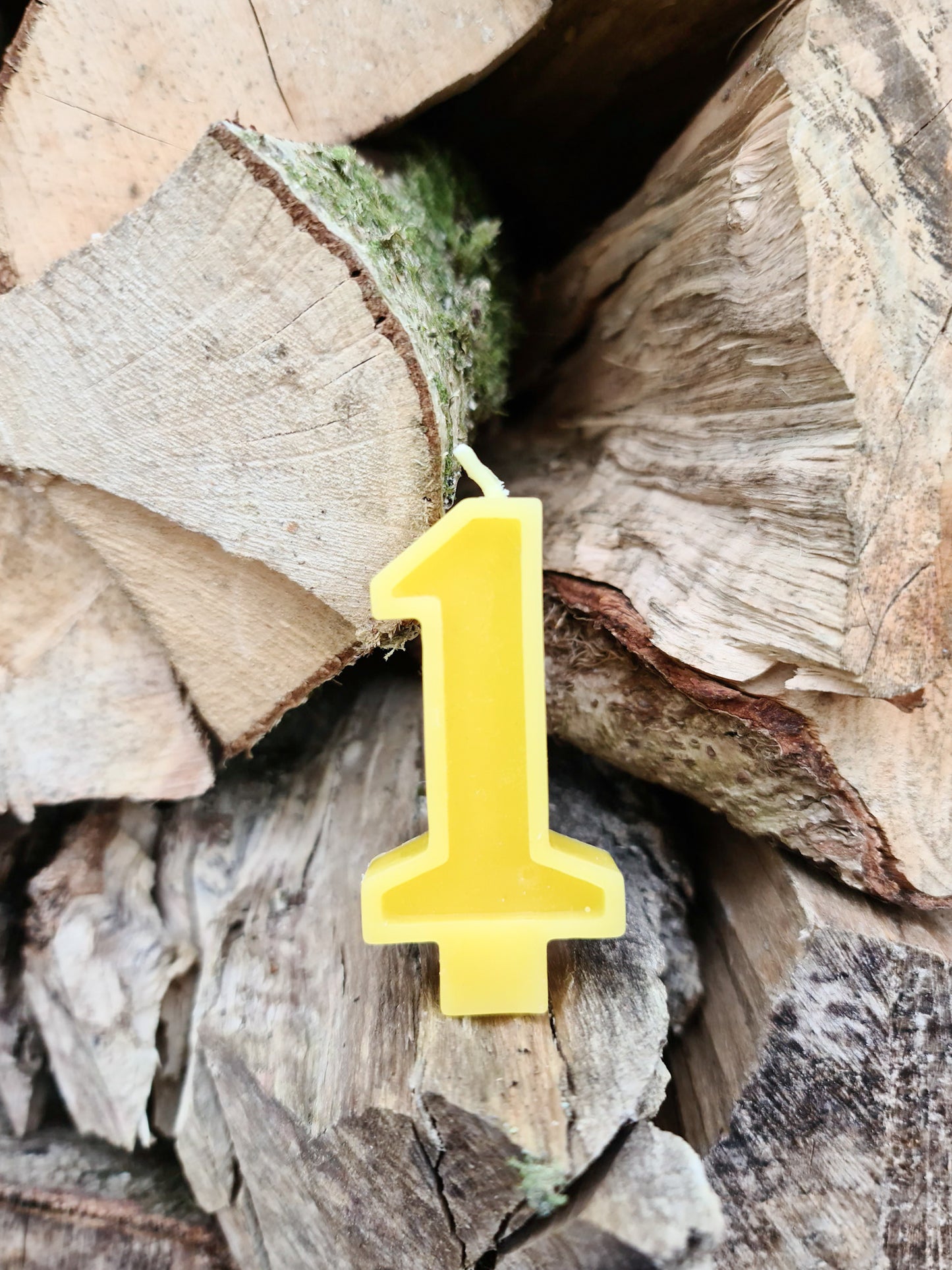 Beeswax Number Candle (0 - 9)