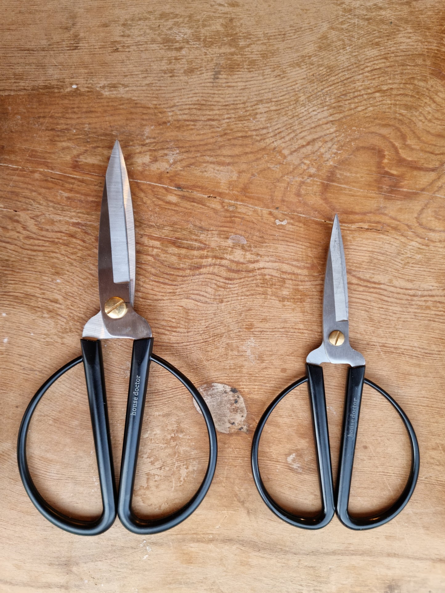 Scissors / Shears