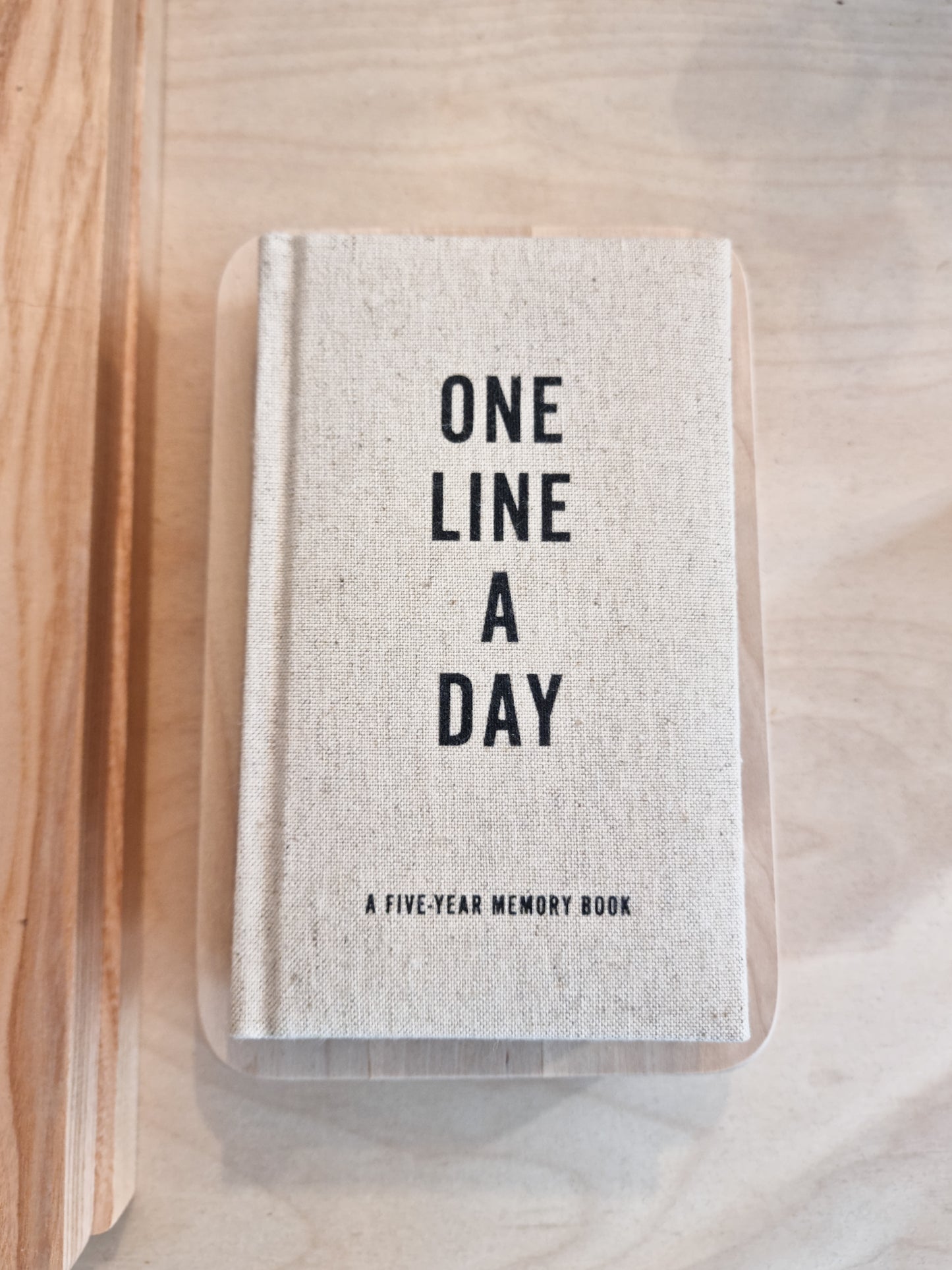 One Line a Day | 5 Year Memory Journal