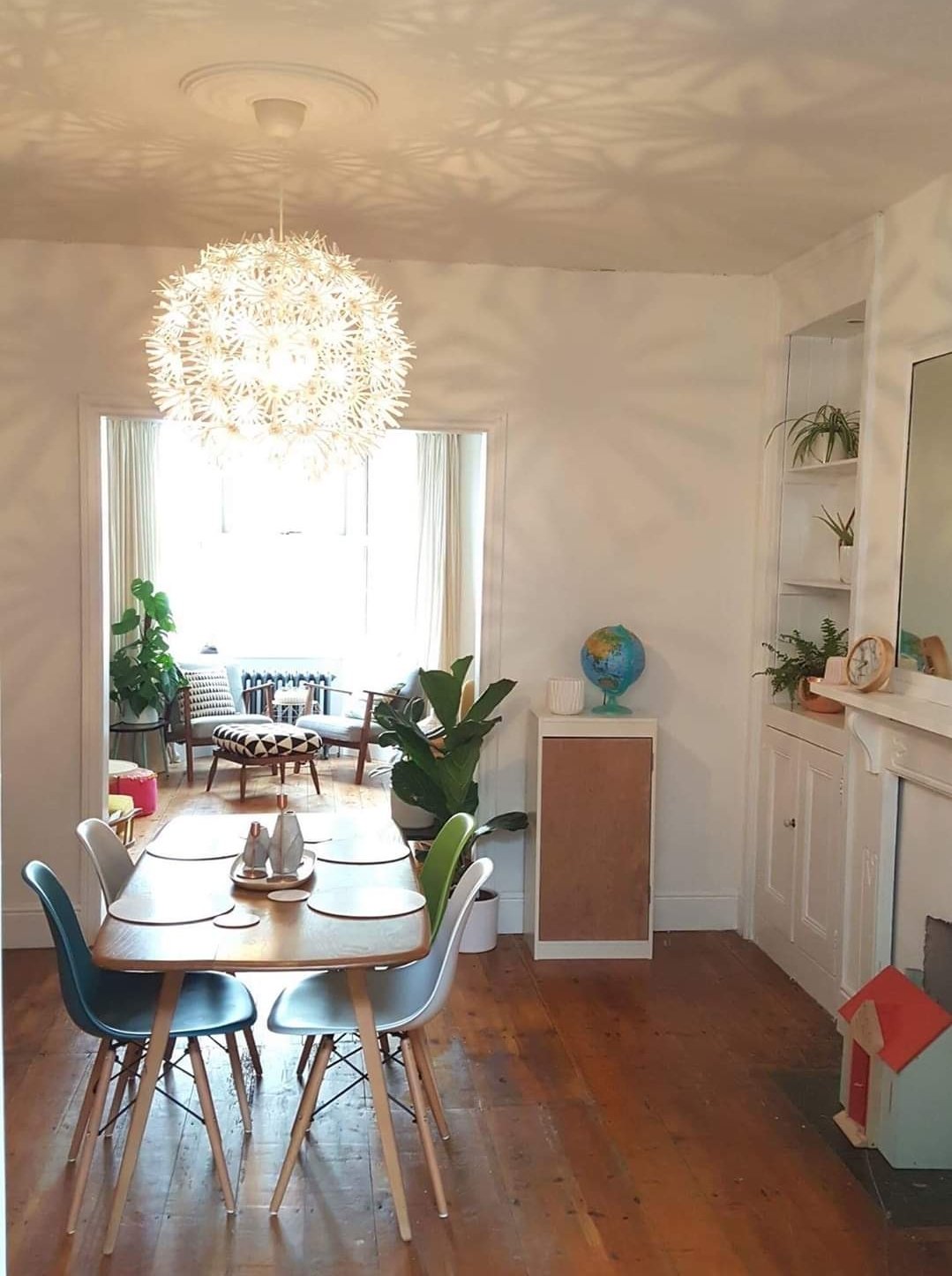 Friend Feature - A Very Grownup Dining Room.