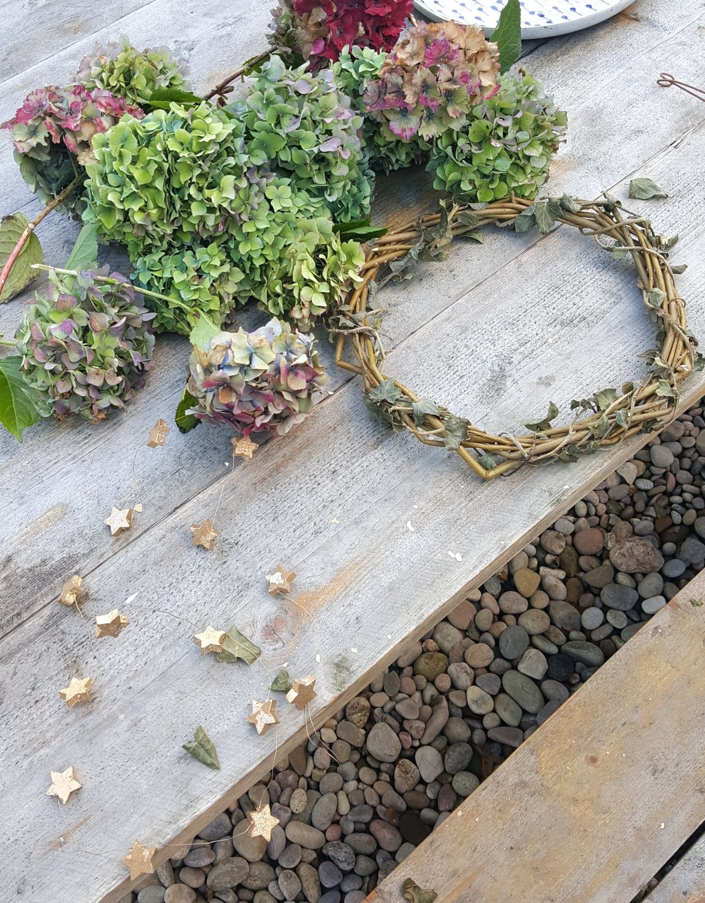 Autumnal wreath - easing into the festive season.