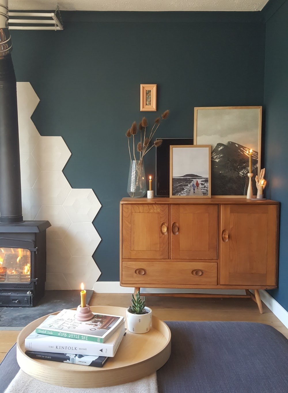 Living Room Reveal (version 307)