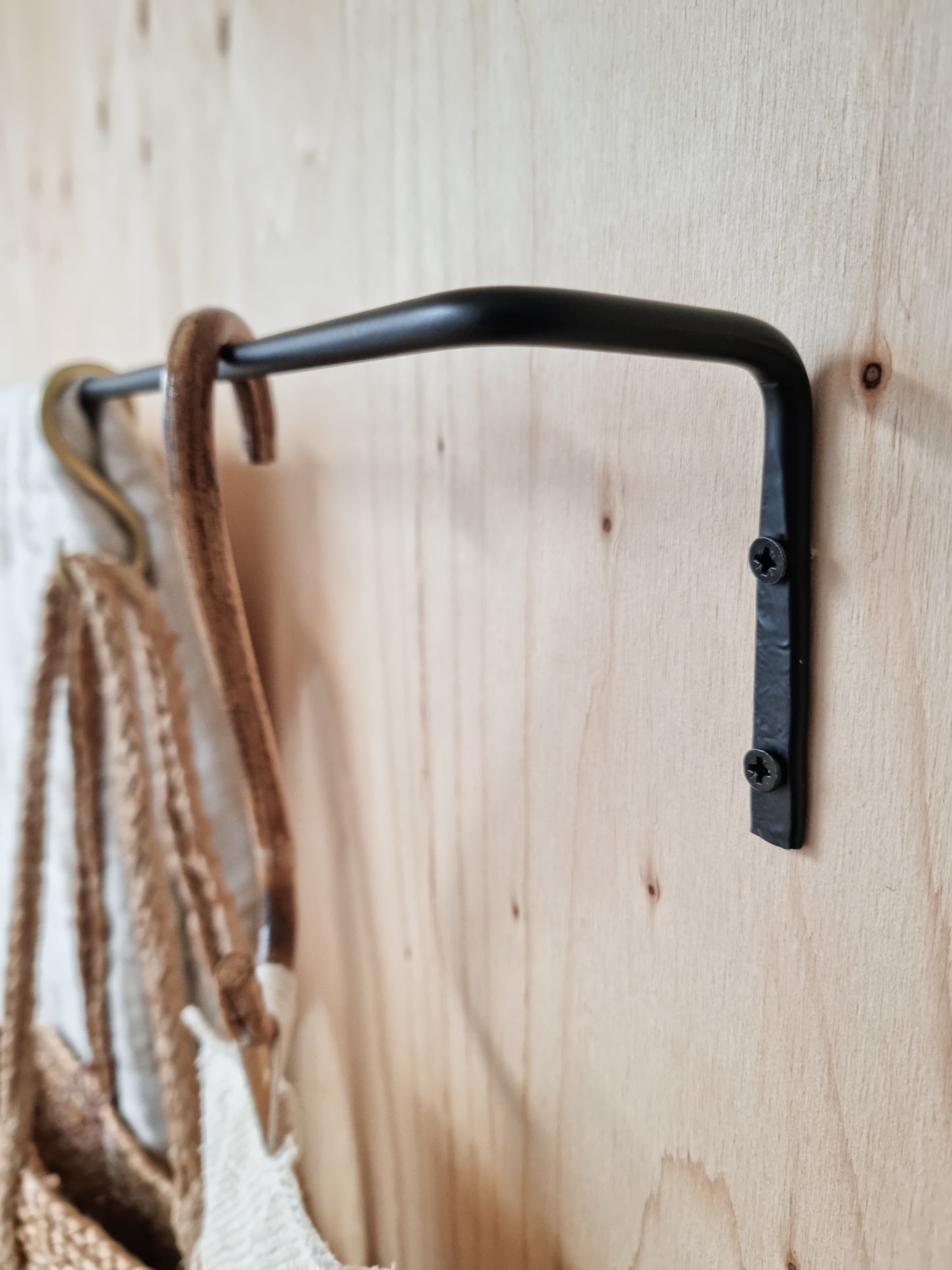 Hanging Rail | Black