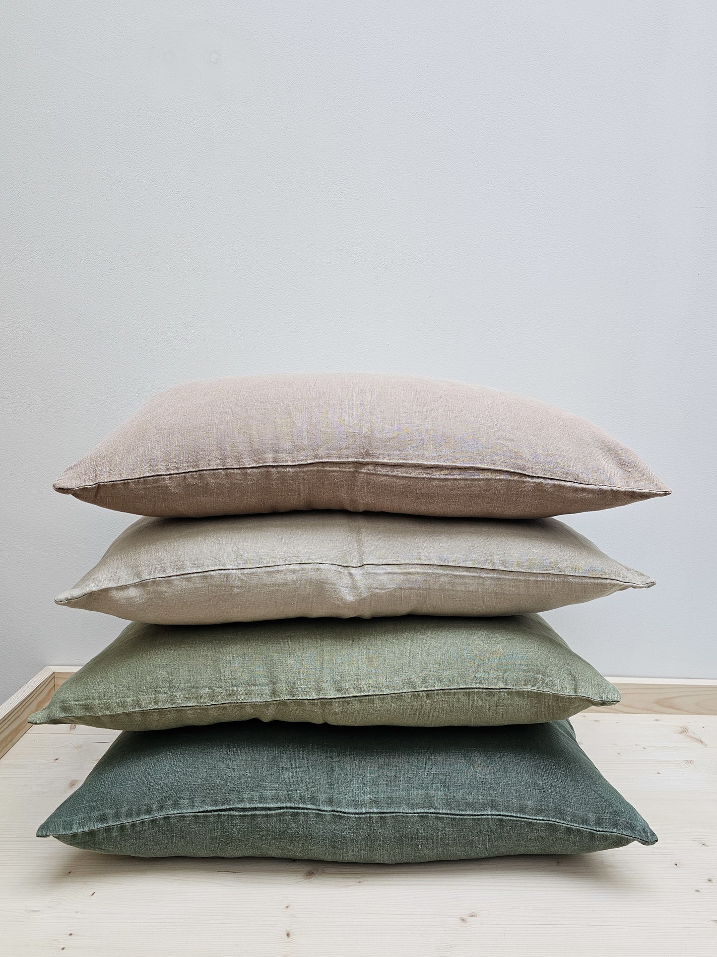 Linen Cushion | Olive
