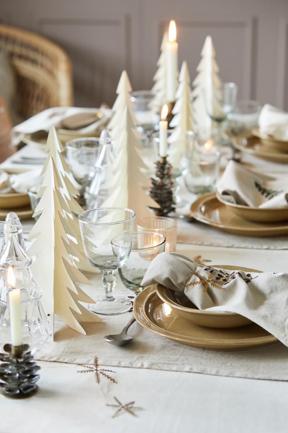 Paper Cut Christmas Tree