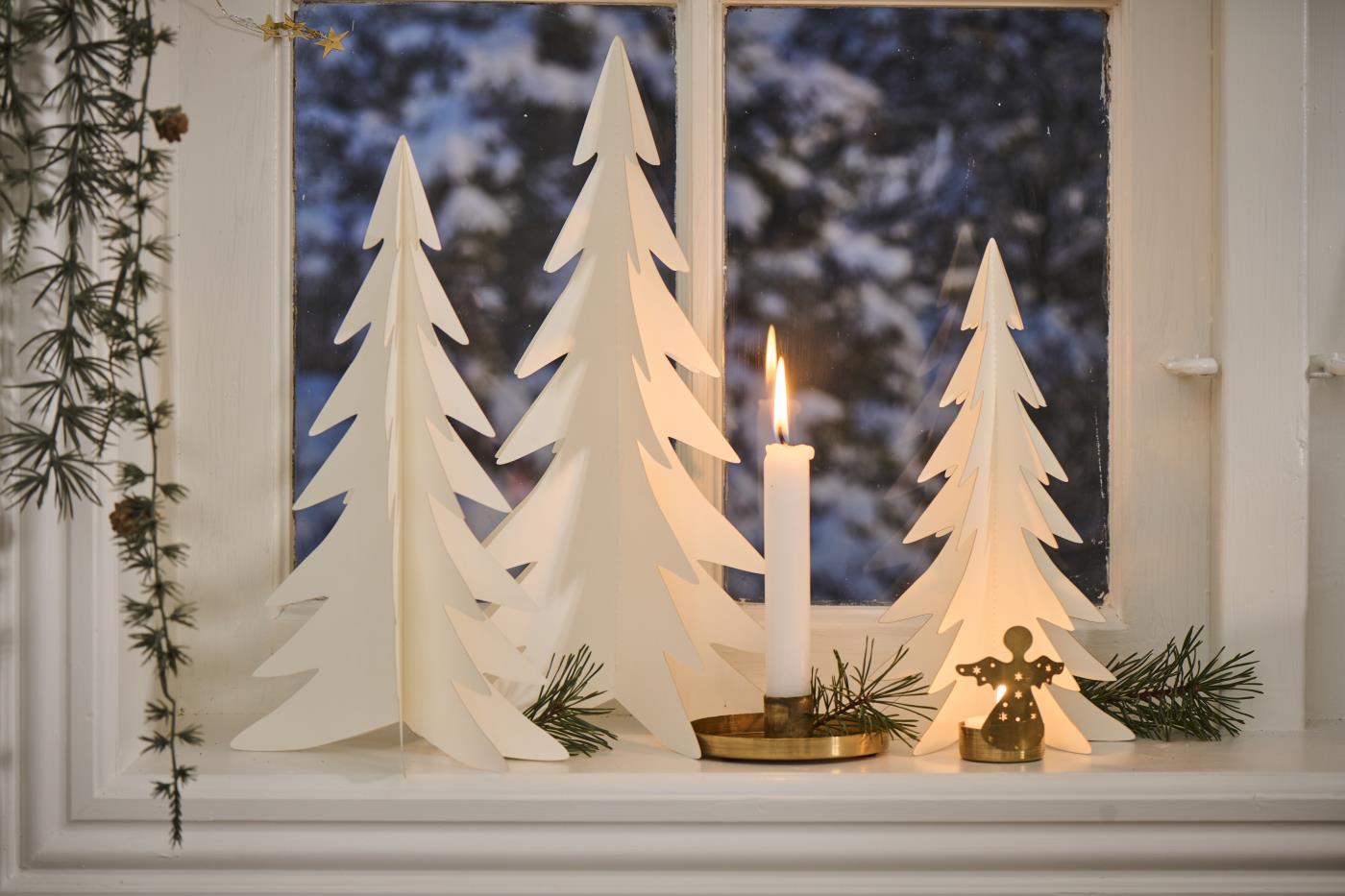 Paper Cut Christmas Tree