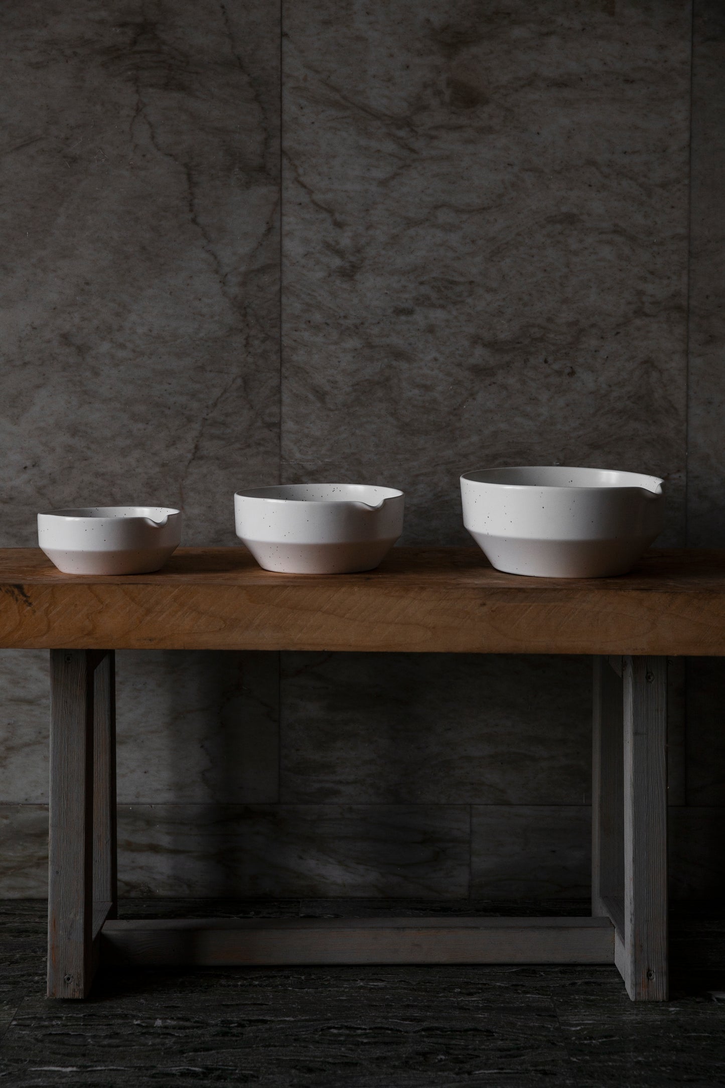 Hällskål | Stoneware Pouring Bowl