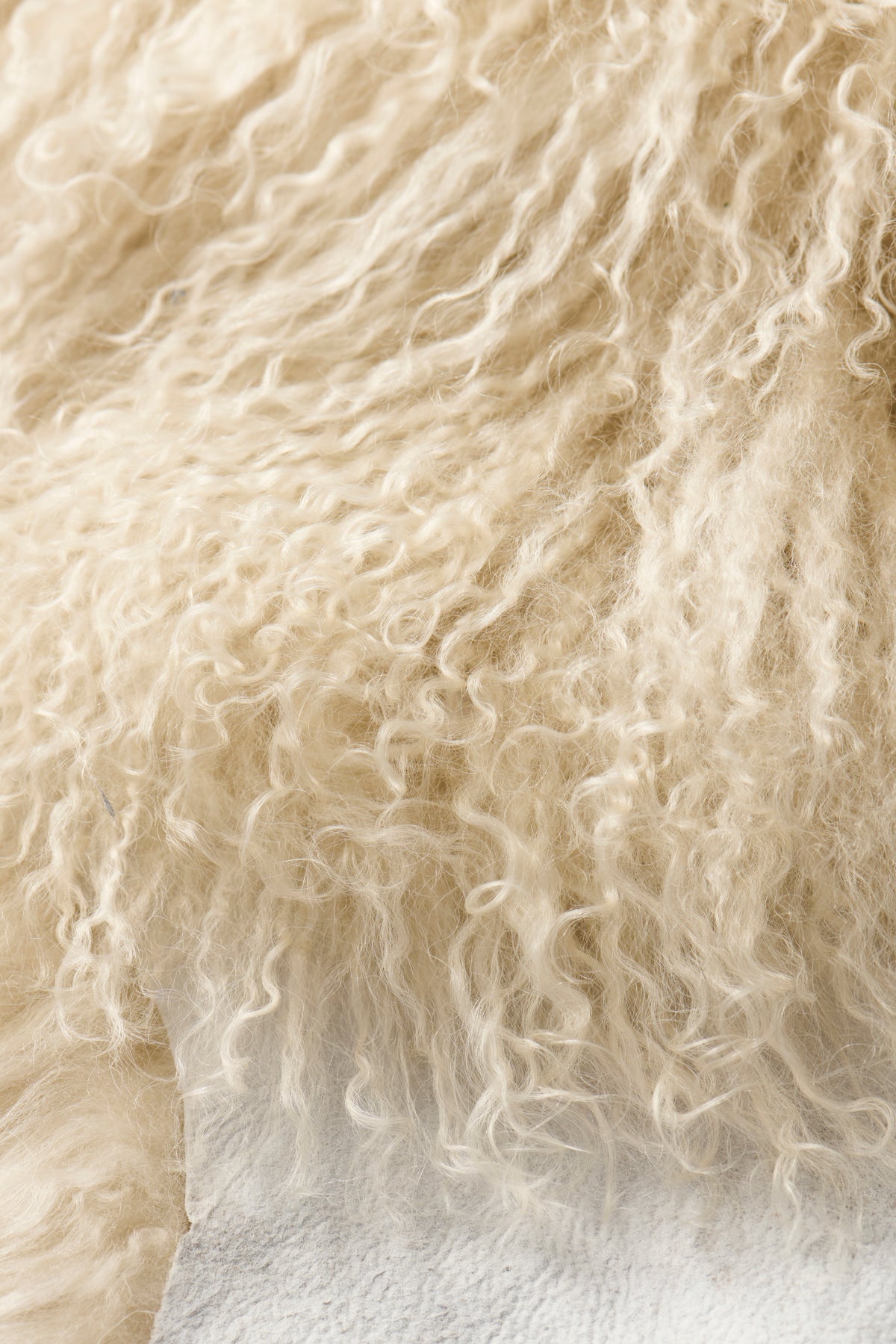 Tibetan Sheepskin Rug | Butter Cream