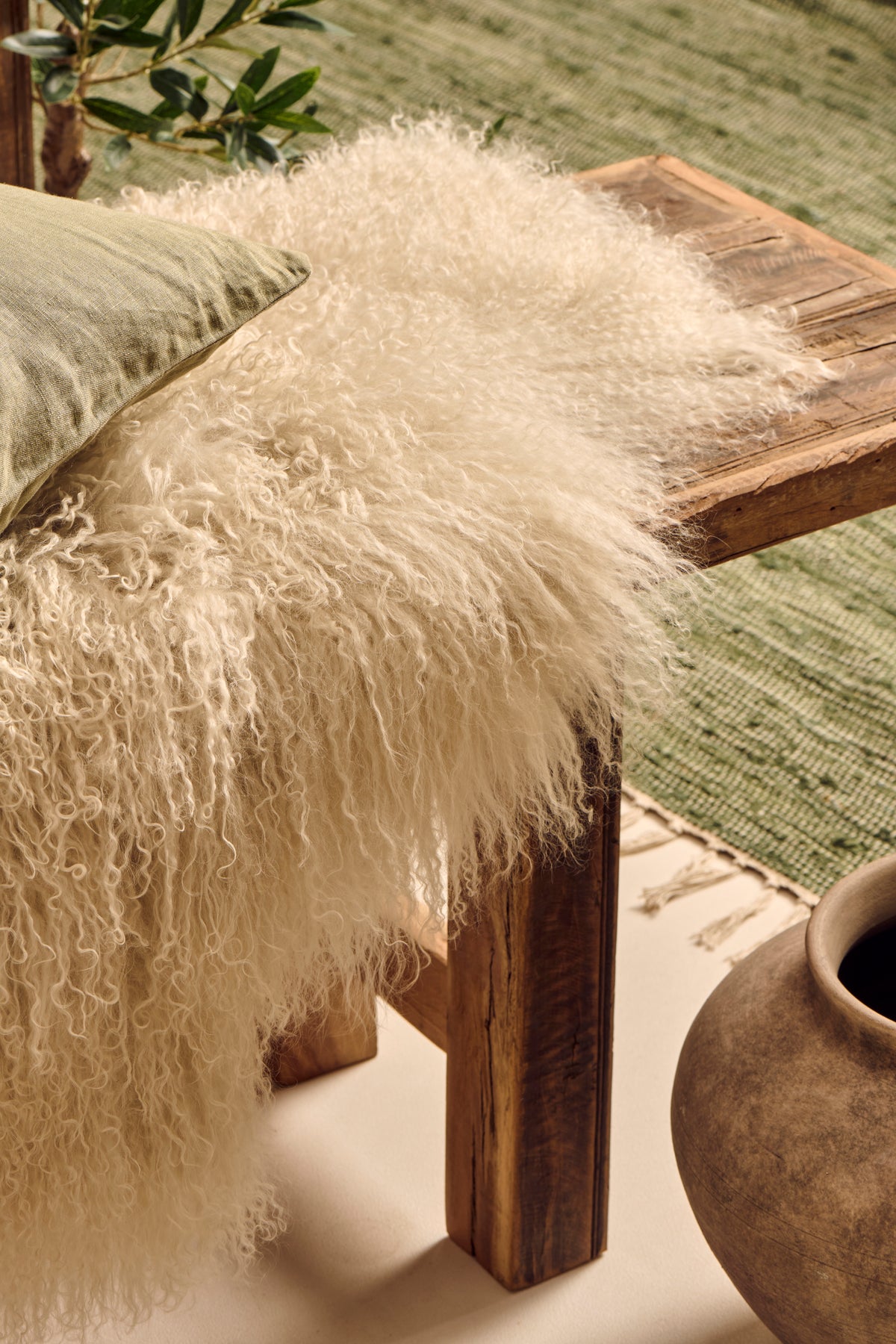Tibetan Sheepskin Rug | Butter Cream