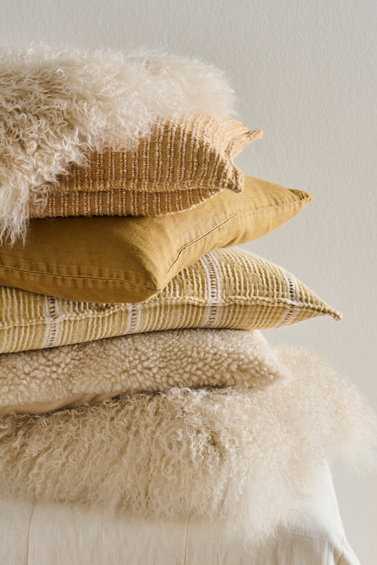 Tibetan Sheepskin Rug | Butter Cream