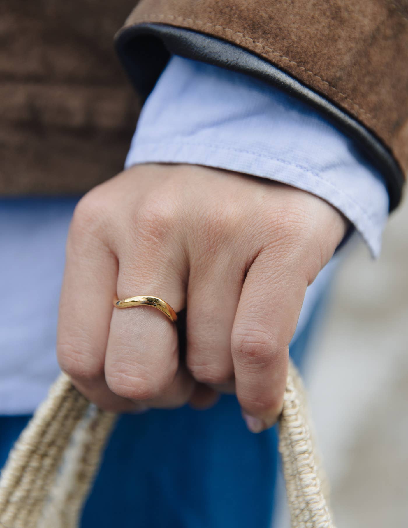 Gold Organic Flow Band Ring | Tarnish-free