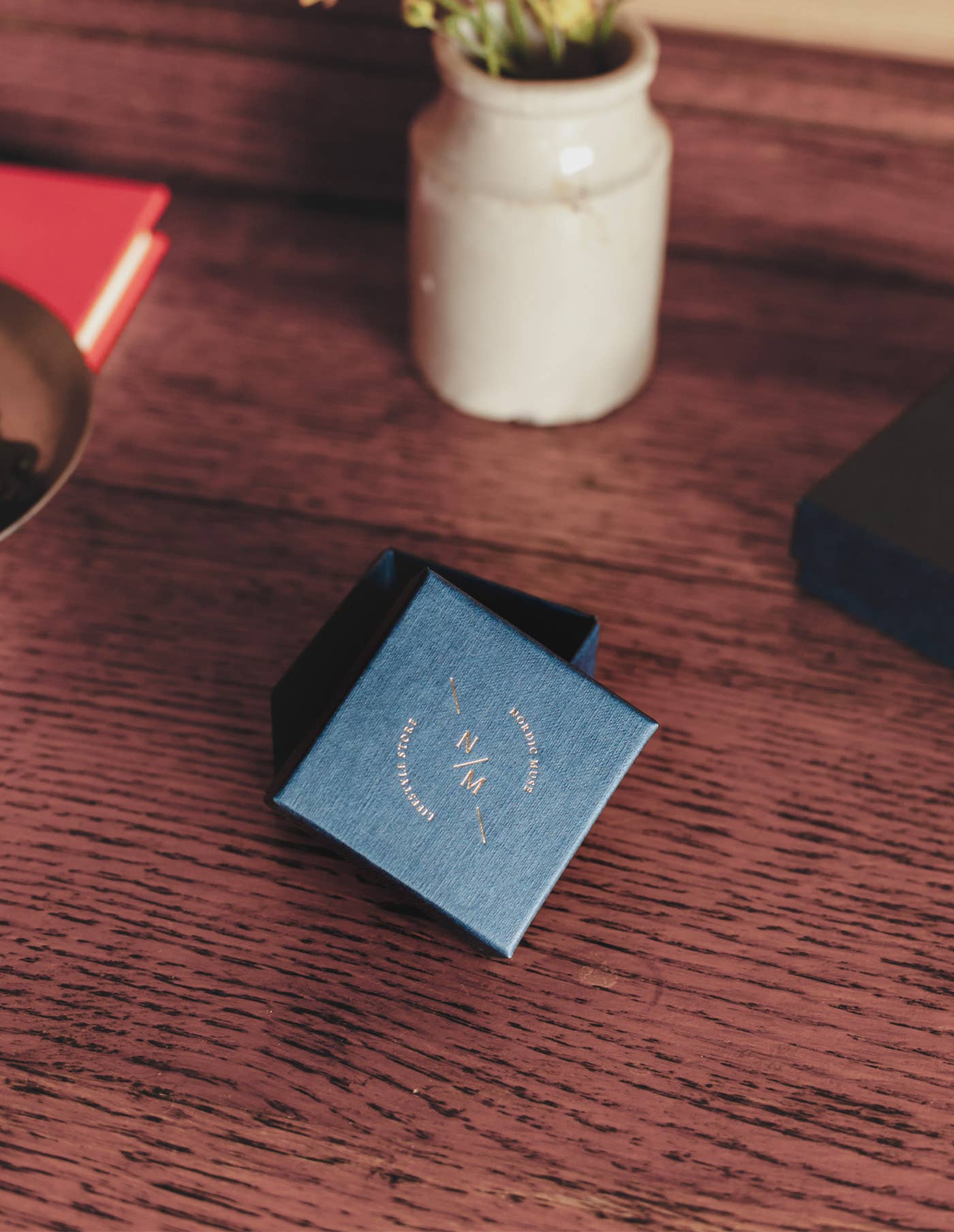 Gold Organic Flow Band Ring | Tarnish-free