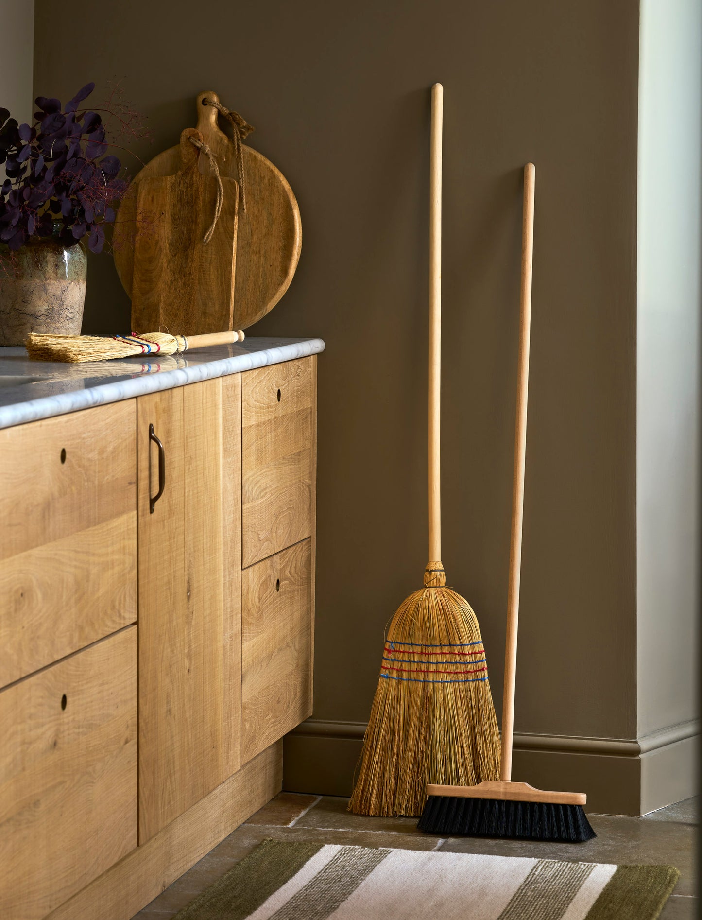 Traditional Straw Broom | Large