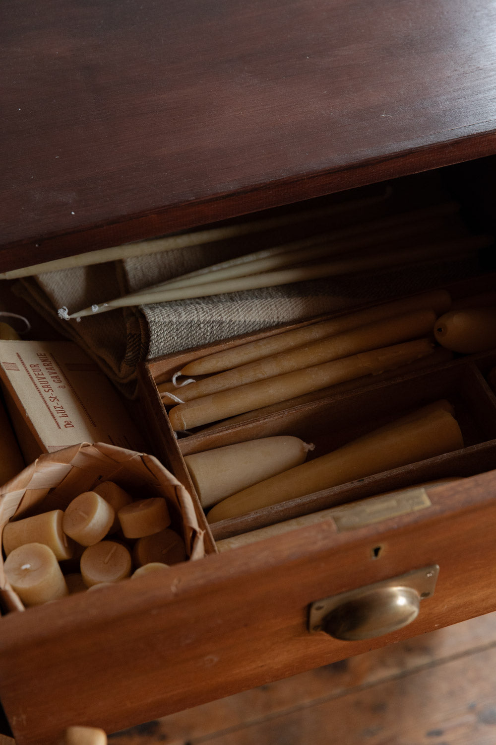 English Beeswax Candles | Long Standard 12hr