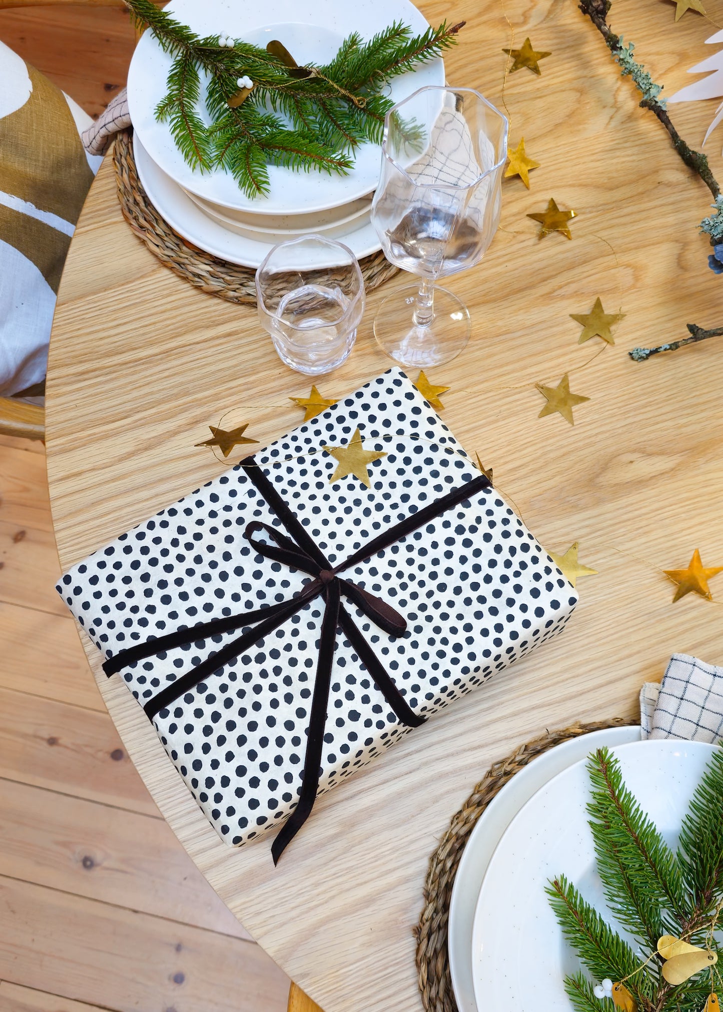 Fairtrade Paper & Envelope Set | Dotted