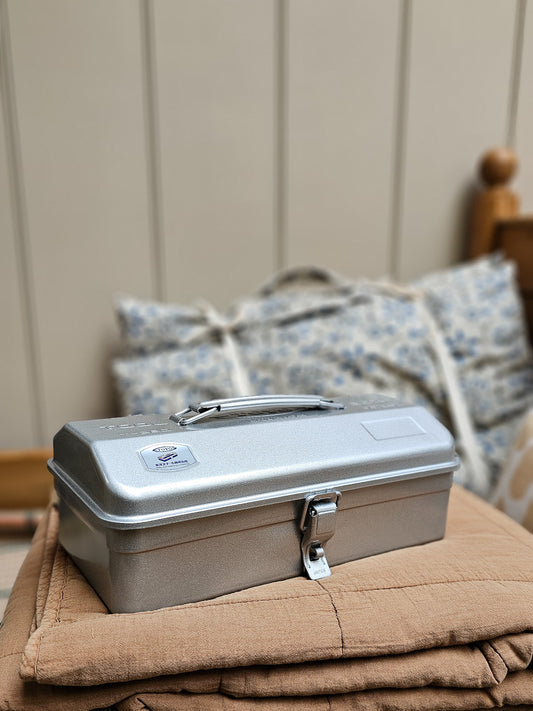 Toyo Y-280 Toolbox | Silver
