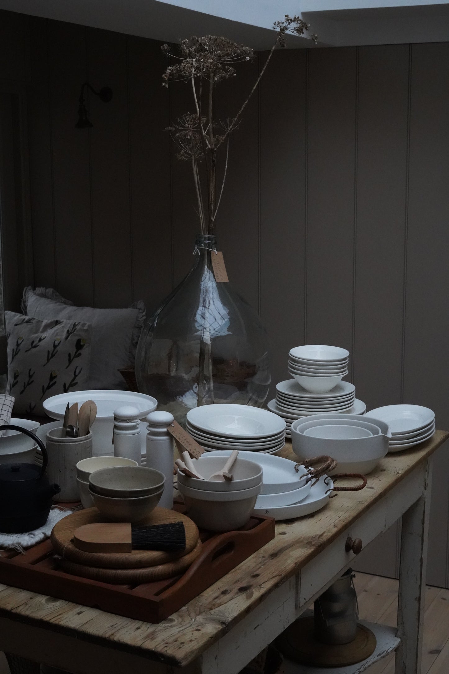 Hällskål | Stoneware Pouring Bowl