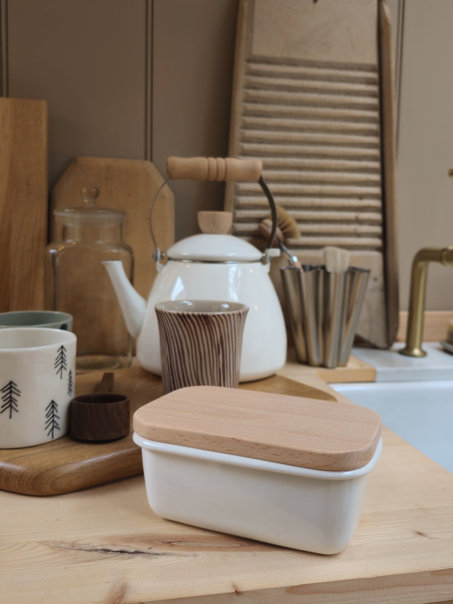Enamel Butter Dish | Warm White