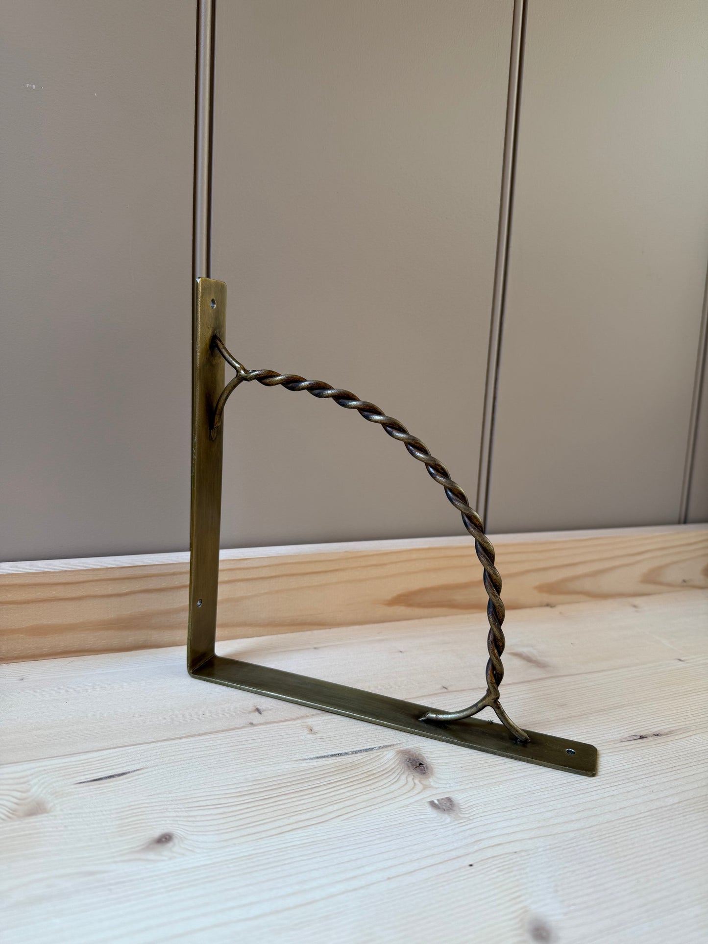 Antiqued Brass Shelf Bracket