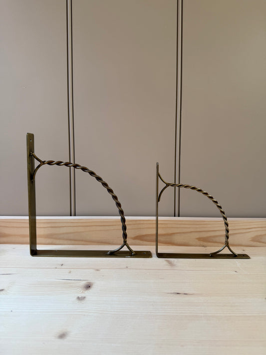 Antiqued Brass Shelf Bracket