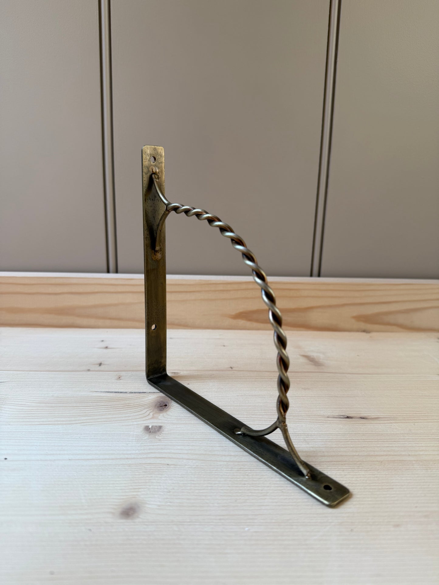 Antiqued Brass Shelf Bracket