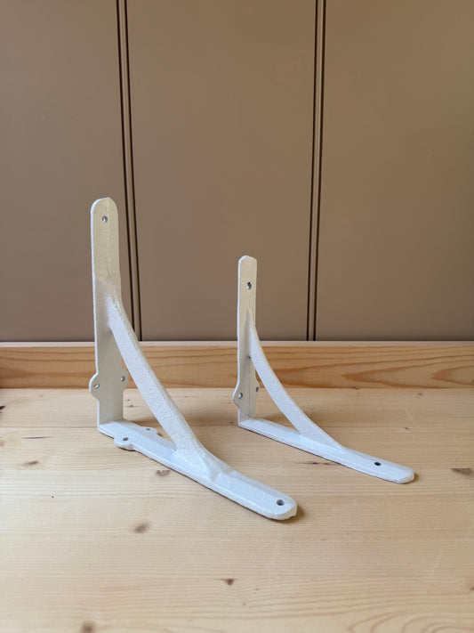 Iron Bracket | White