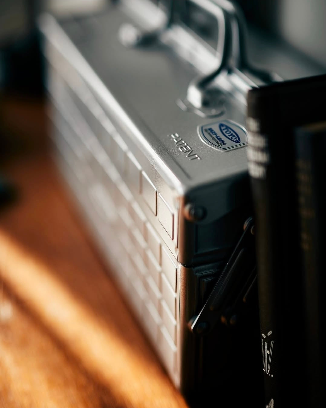 Toyo ST-350 Toolbox | Silver