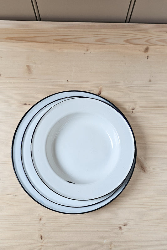 Vintage Enamel Set