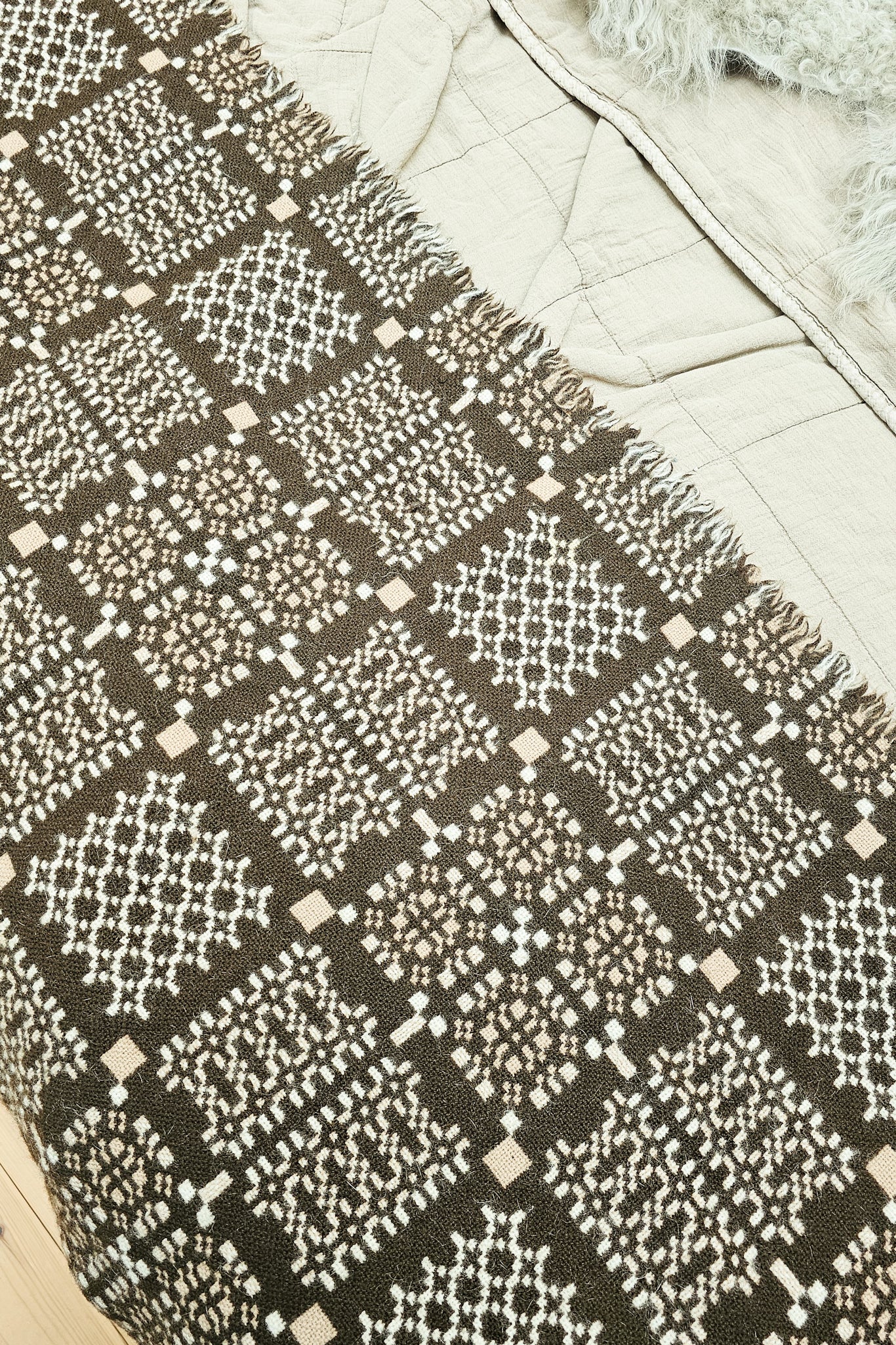 Vintage Welsh Wool Bed Runner | Dark Green
